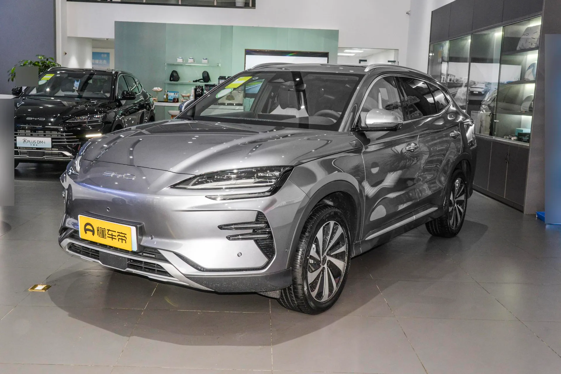  Song Plus EV Glory 605 KM Flagship PLUS