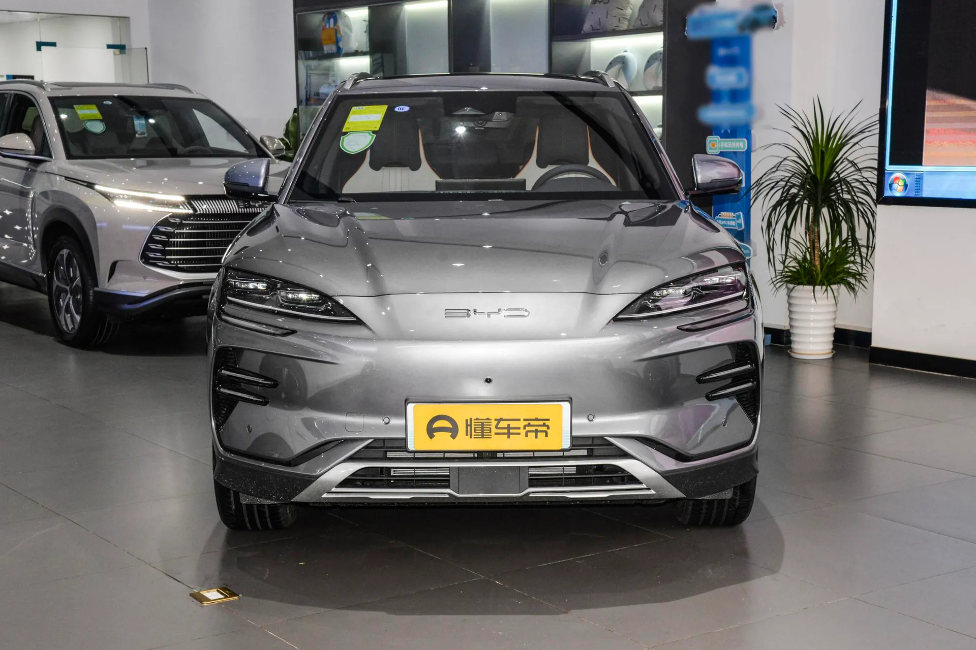  Song Plus EV Glory 605 KM Flagship PLUS