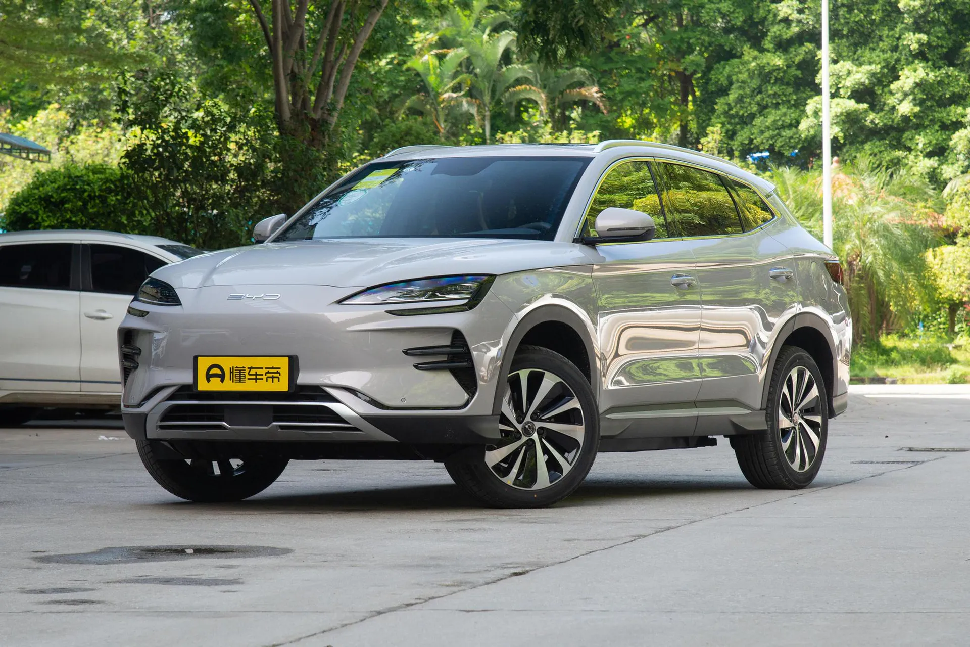 Внедорожник BYD Song Plus EV Champion 520 KM Luxury (2023)
