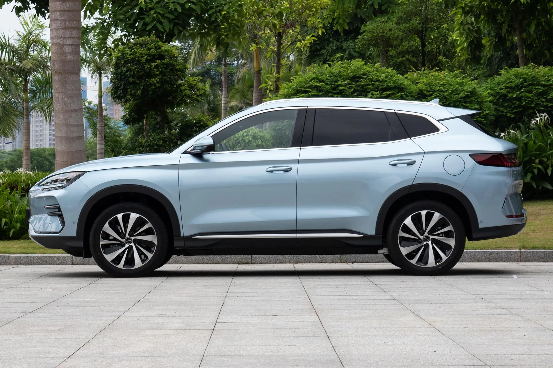  Song Plus EV Champion 605 KM Flagship PLUS