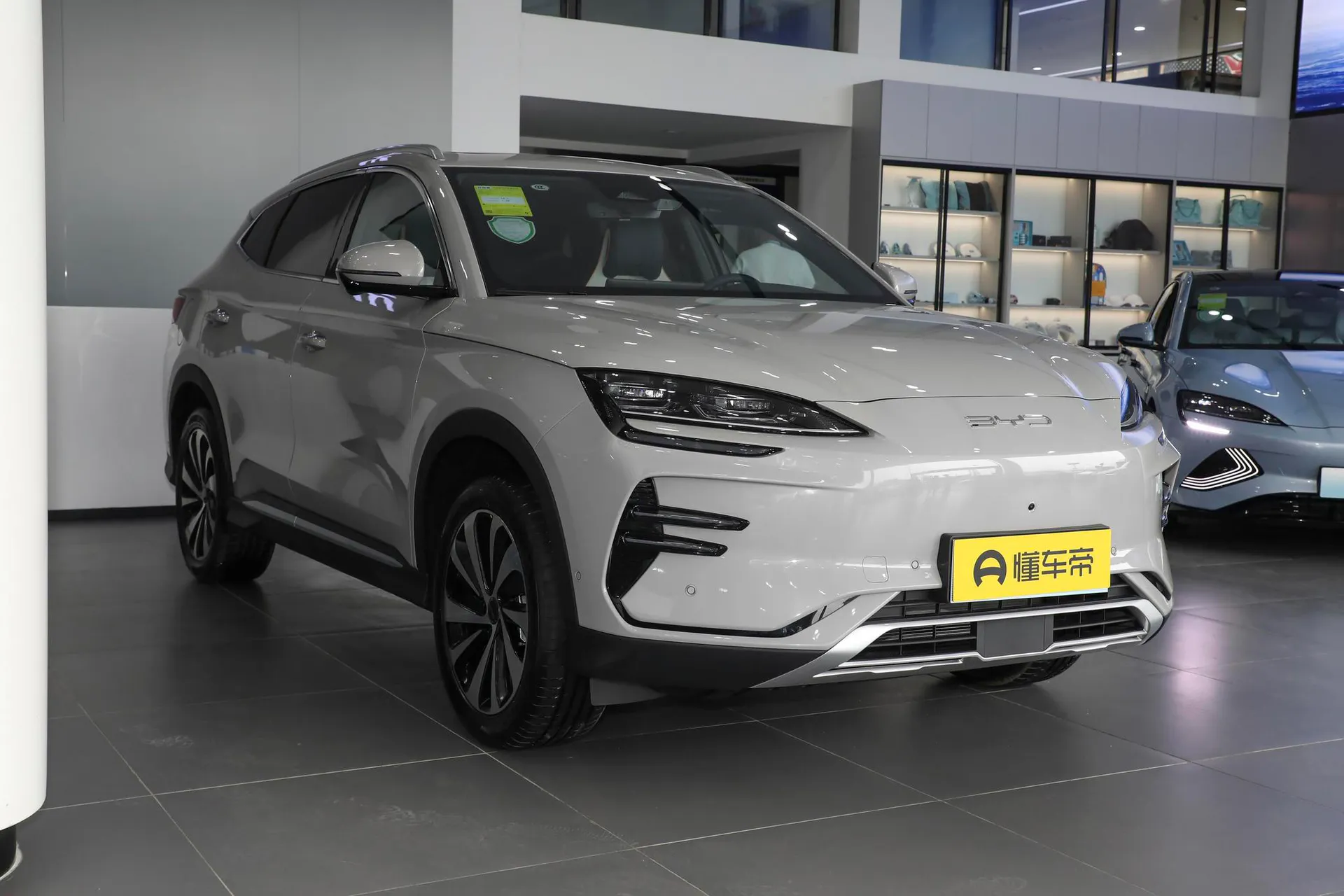  Song Plus EV Champion 605 KM Flagship PLUS