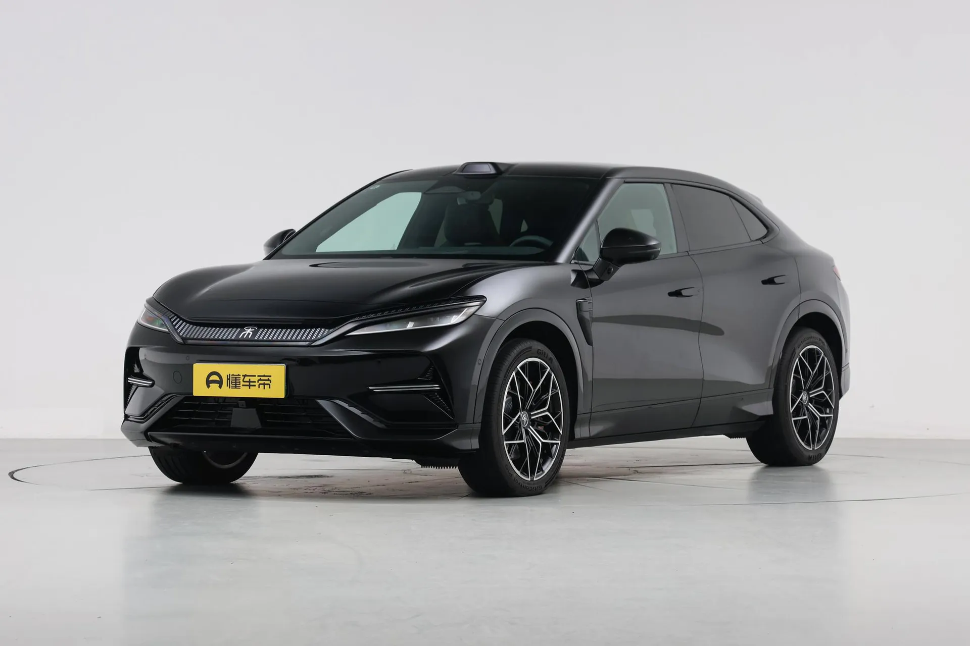 Внедорожник BYD Song L Smart Driving 602 KM AWD (2025)