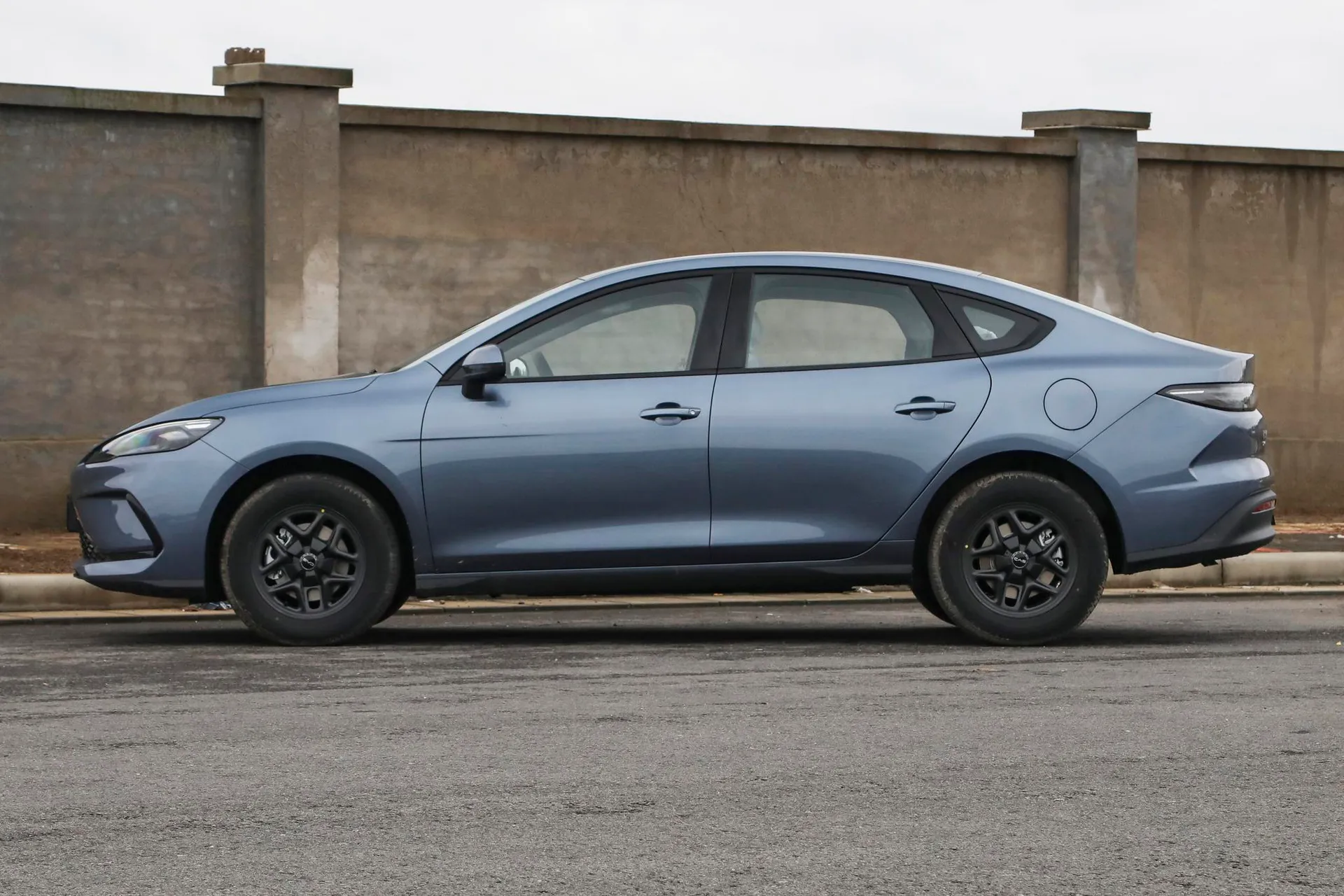  Seal 05 DM-i 128 KM Luxury