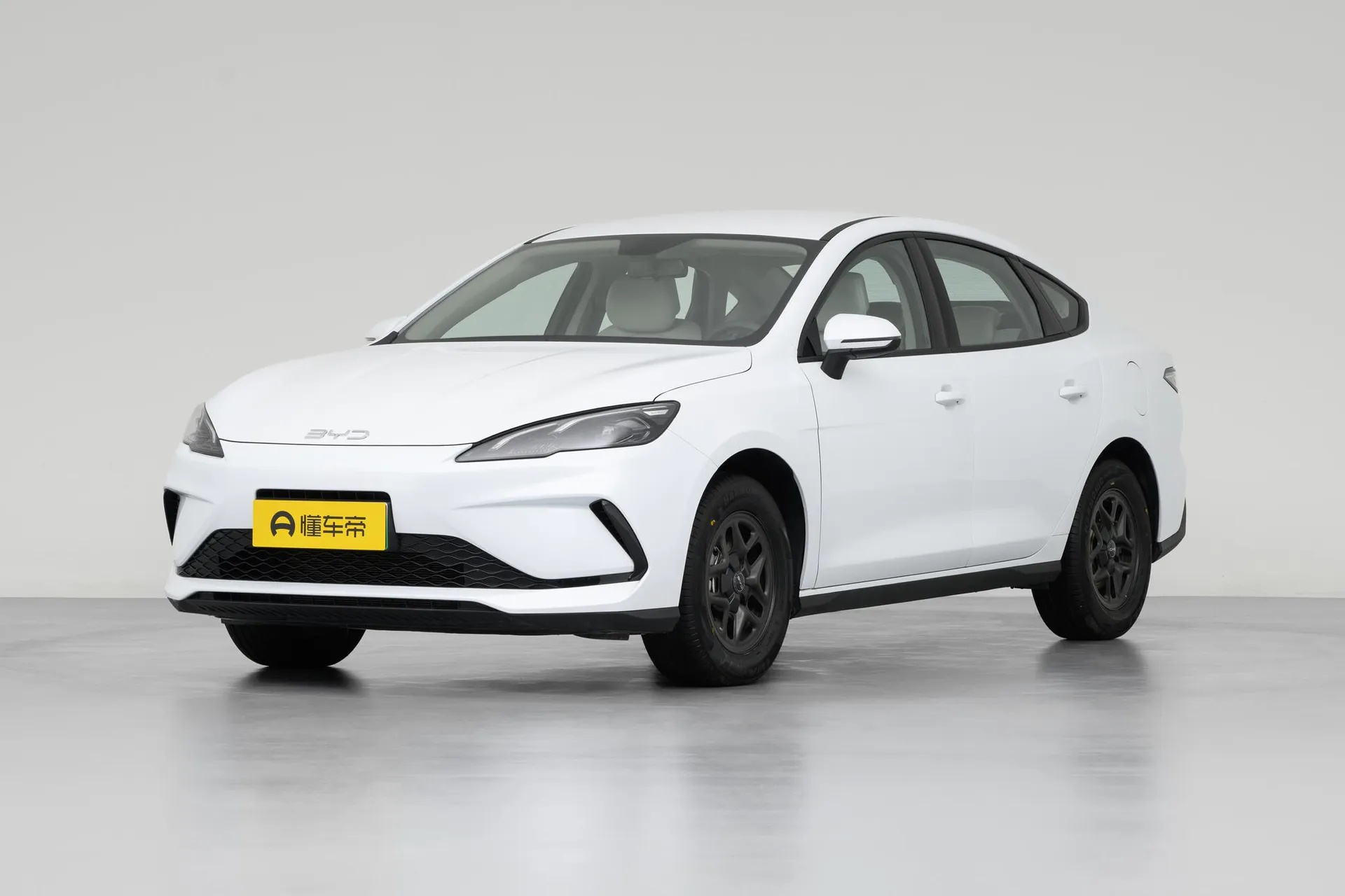  Seal 05 DM-i 128 KM Luxury