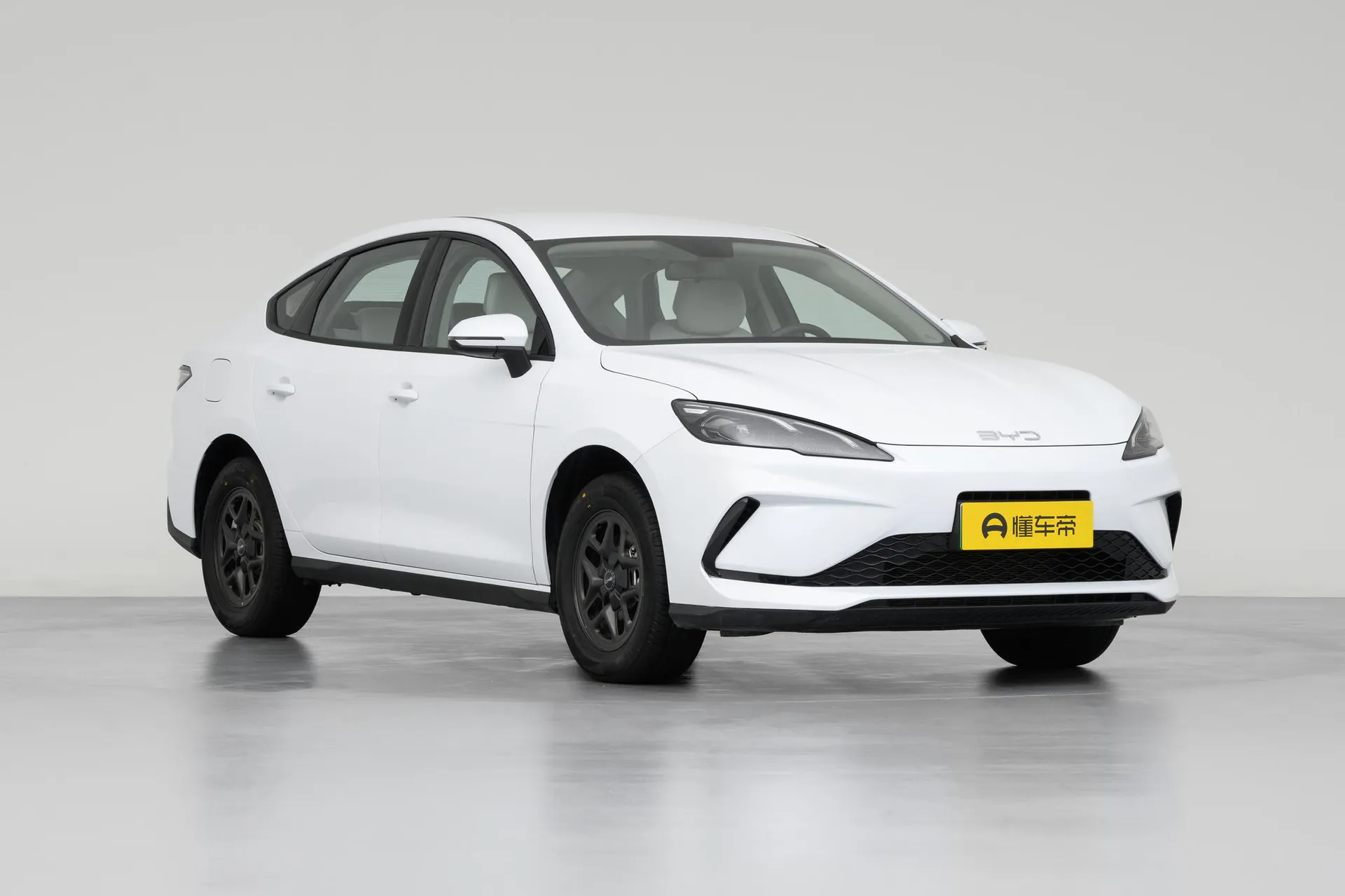  Seal 05 DM-i 128 KM Luxury