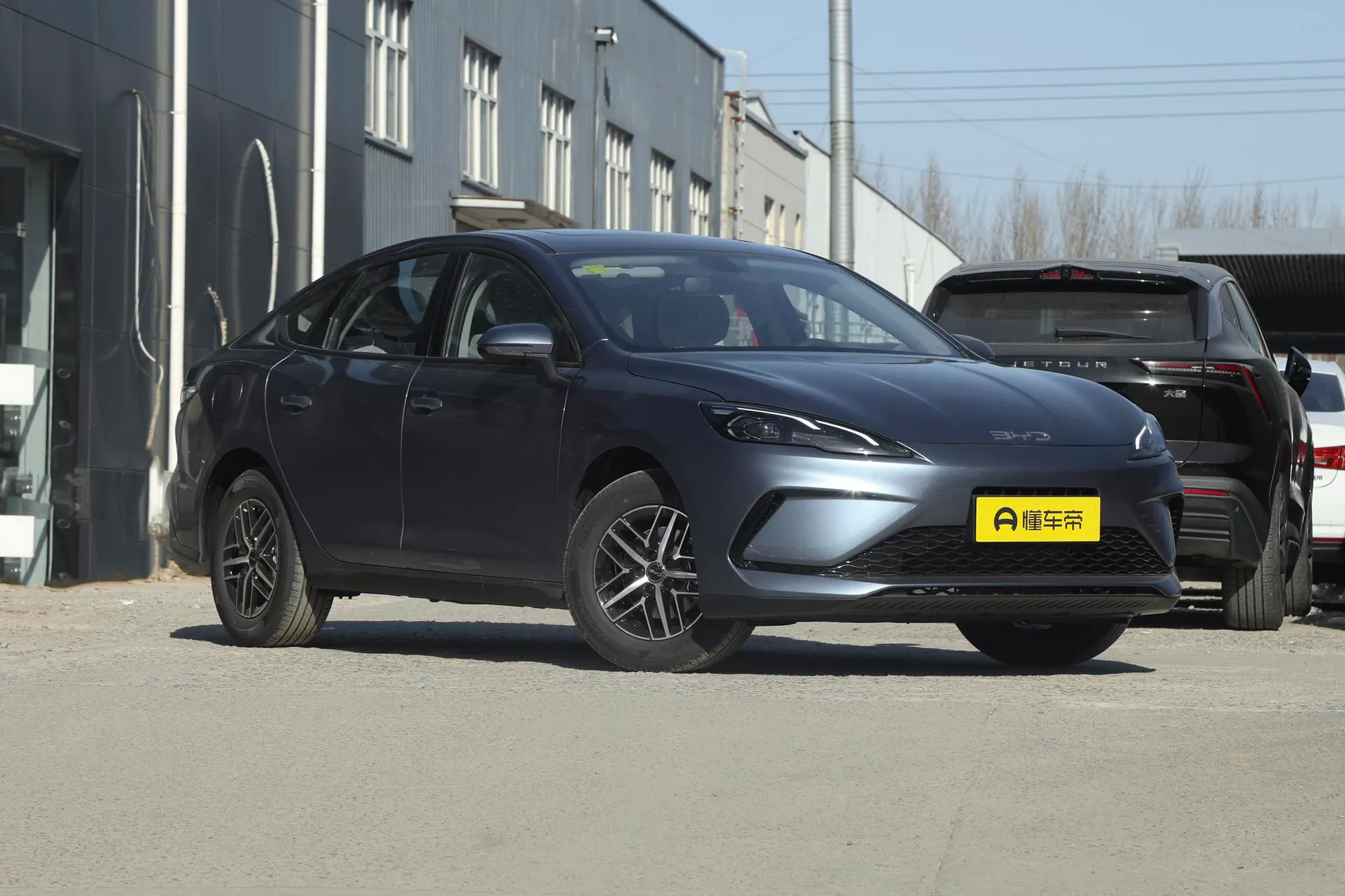  Seal 05 DM-i 210 KM Premium