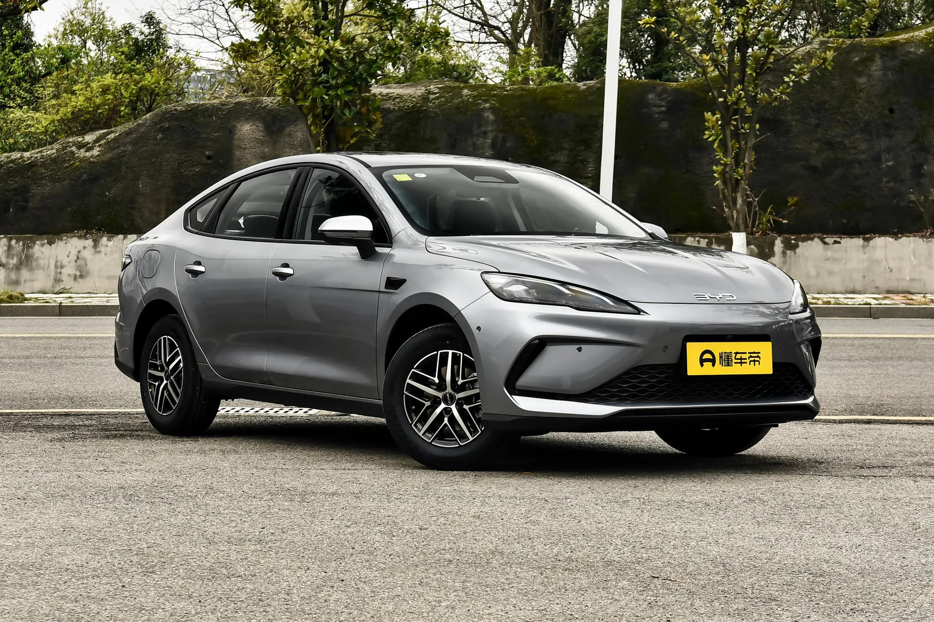  Seal 05 DM-i 210 KM Flagship