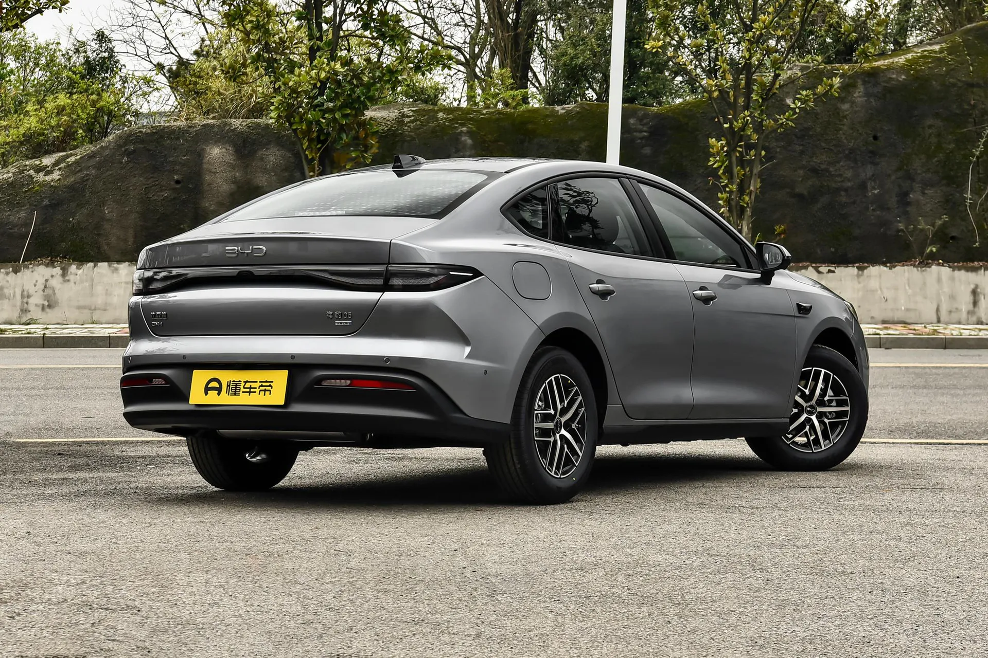  Seal 05 DM-i 210 KM Flagship