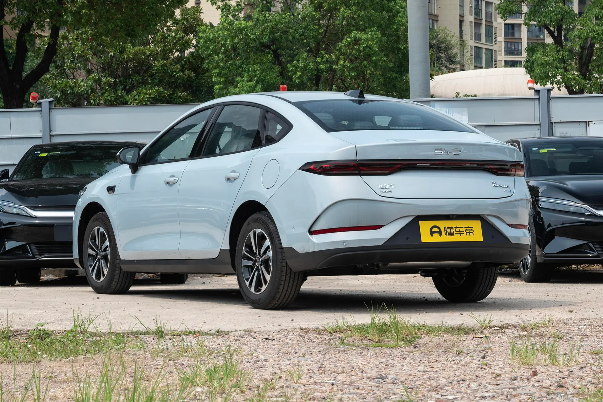  Qin Plus DM-i 210 KM Transcend