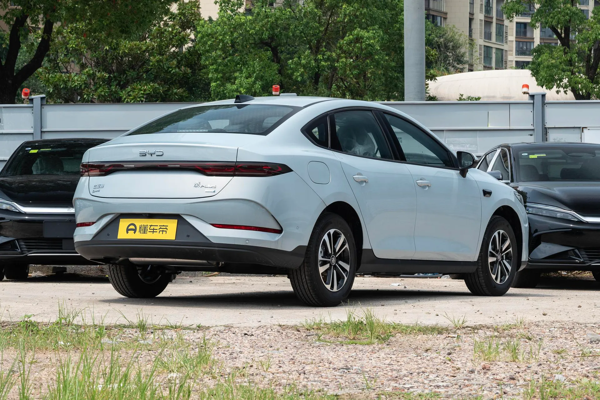  Qin Plus DM-i 210 KM Transcend
