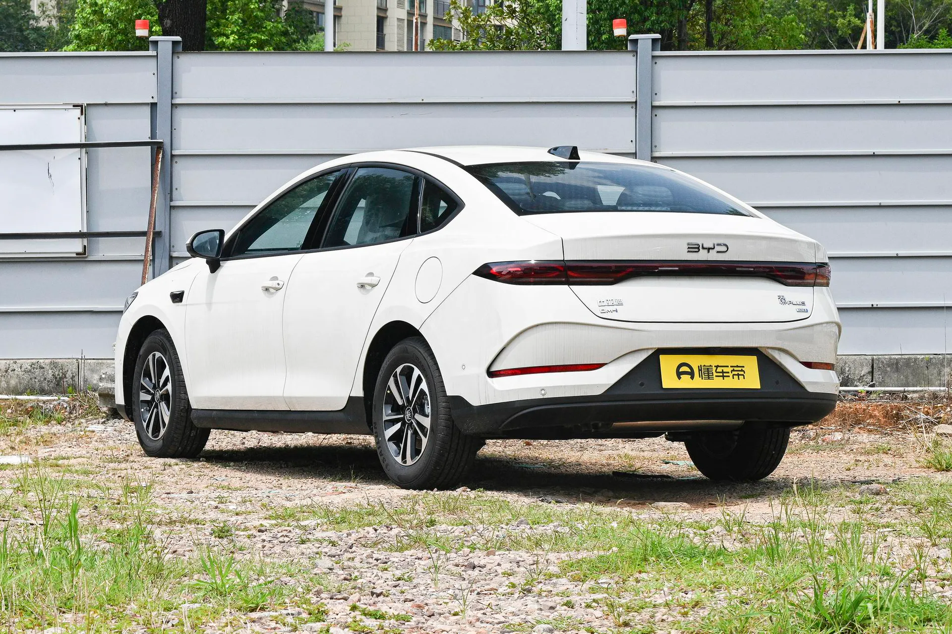  Qin Plus DM-i 210 KM Transcend
