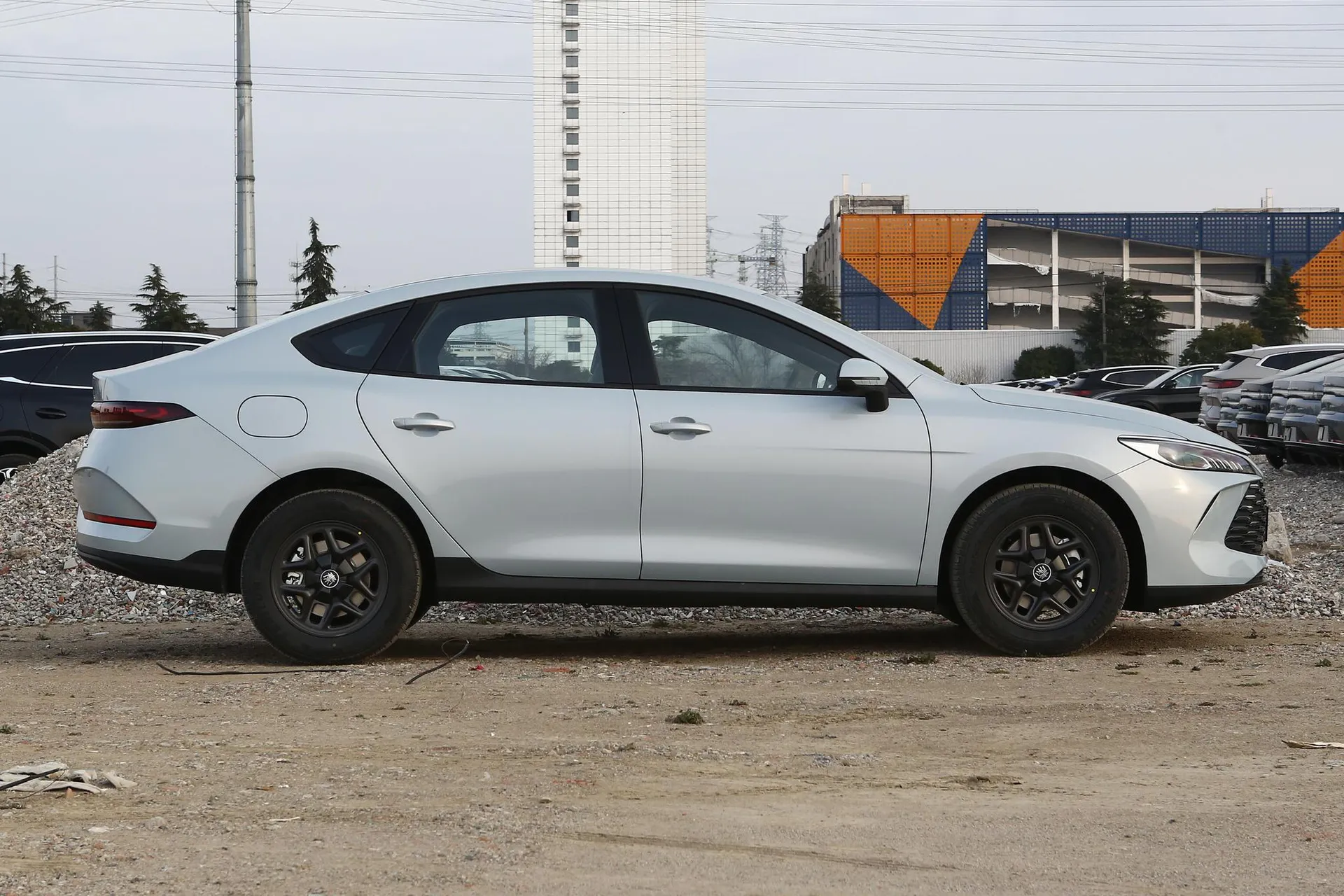  Qin Plus DM Smart Driving DM-i 55 KM Leading