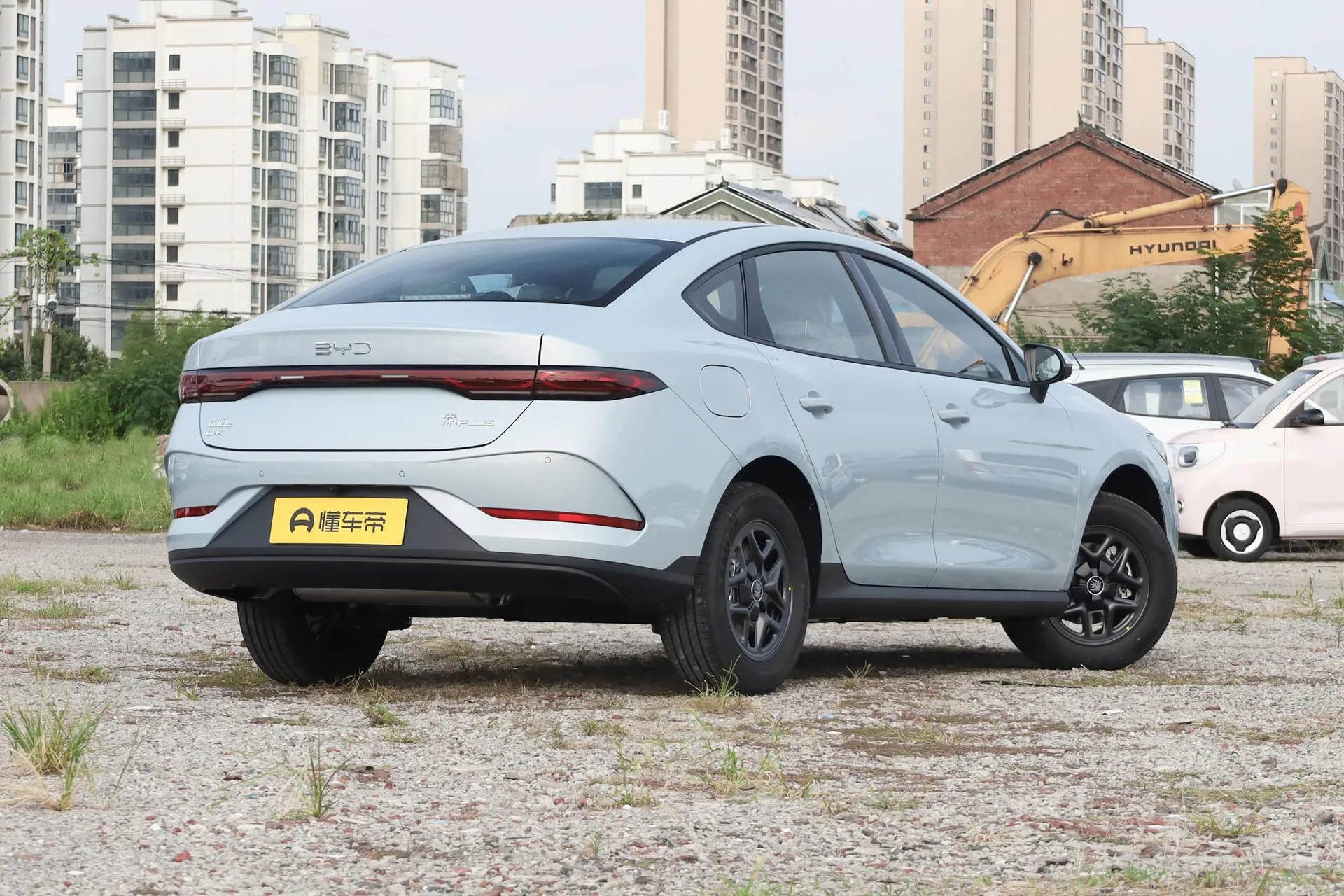  Qin Plus DM Smart Driving DM-i 128 KM Progressive