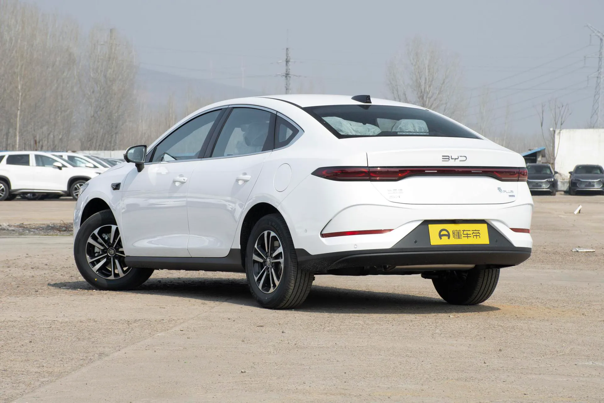  Qin Plus DM Smart Driving DM-i 120 KM Transcend