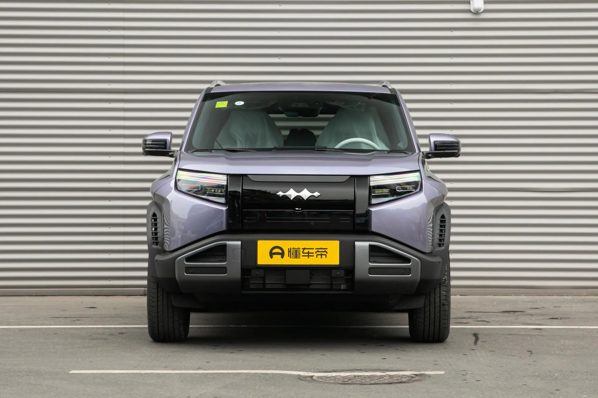 Titanium 3 620 KM RWD Flash Charge