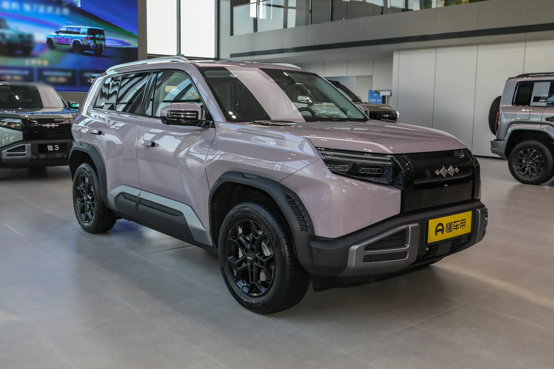  Titanium 3 501 KM RWD Ultra
