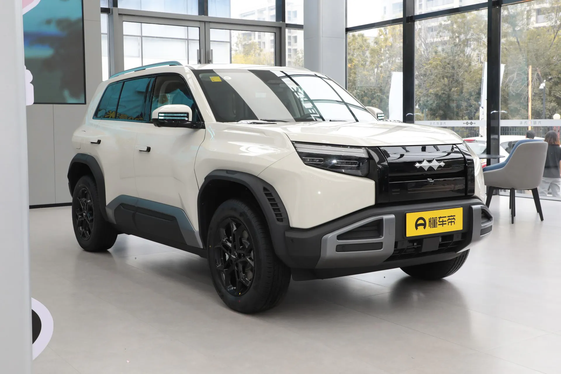  Titanium 3 501 KM RWD Ultra