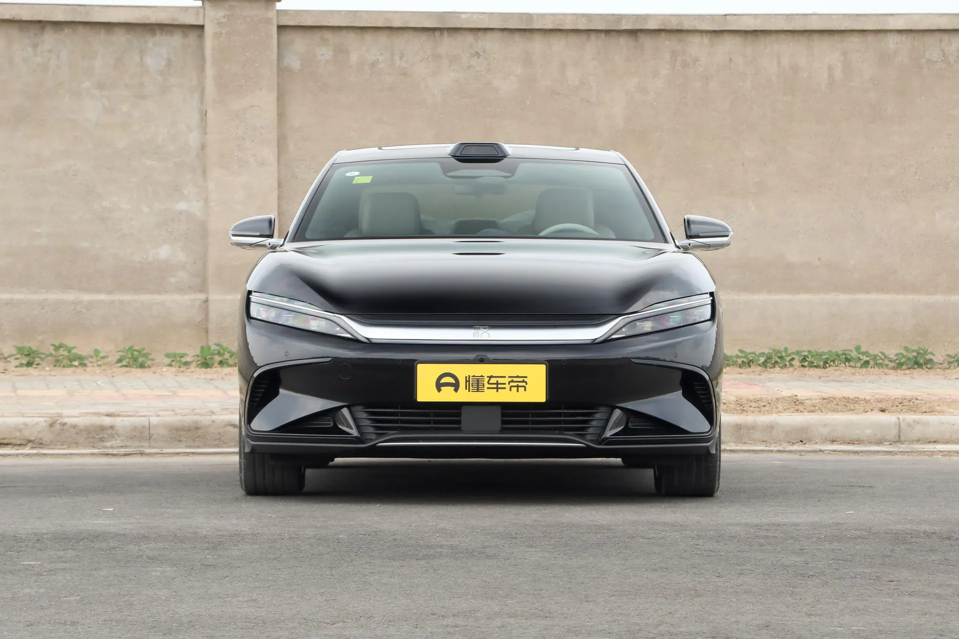  Han EV 705 KM Flash Charge Honor