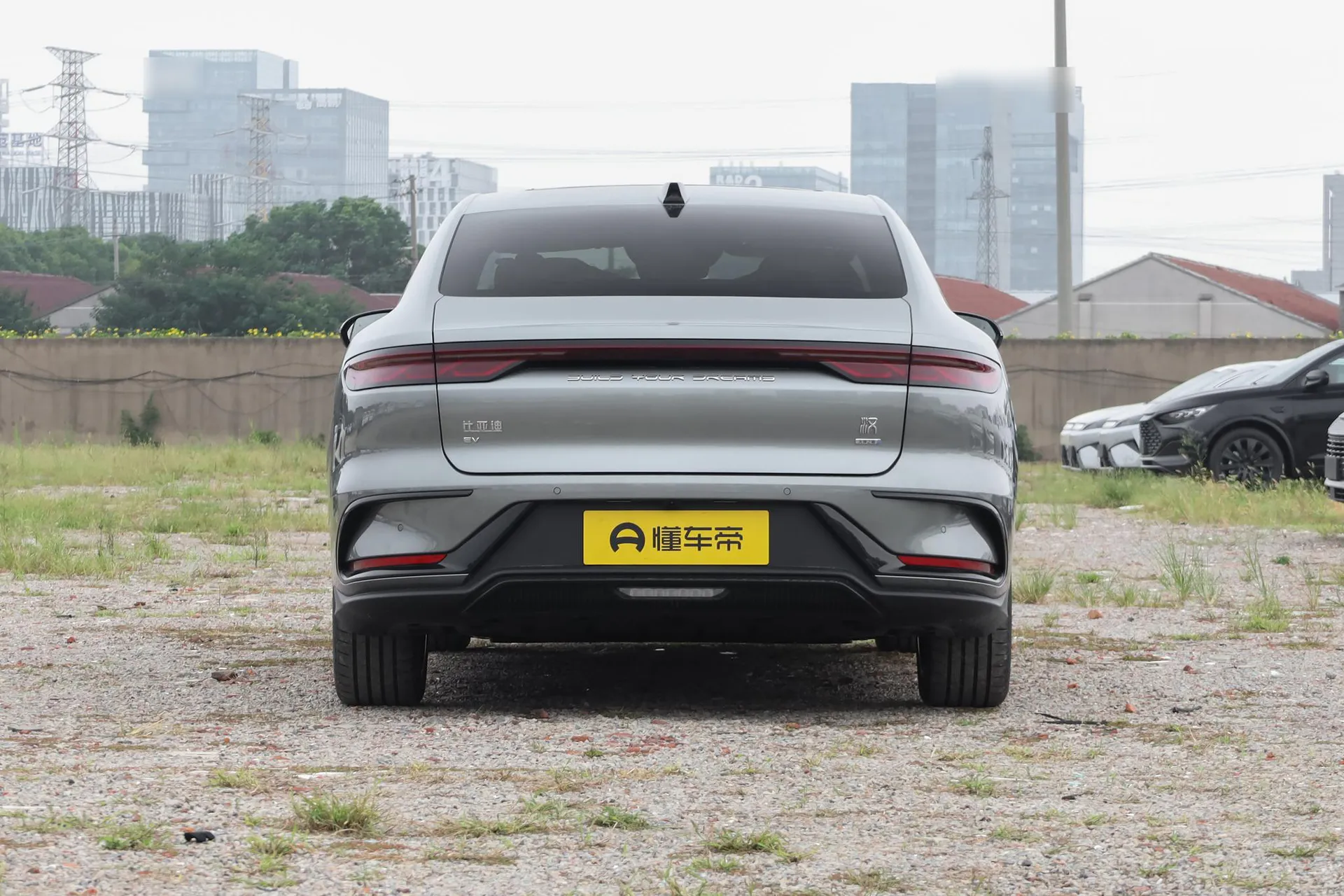  Han EV Long Range Smart Driving 635 KM Flagship