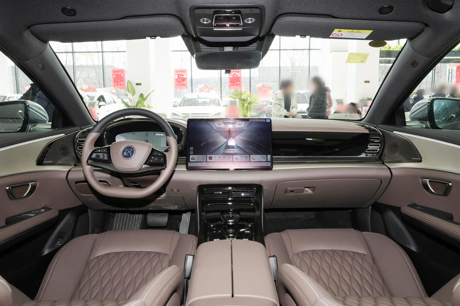  Han EV Smart Driving 605 KM Honor