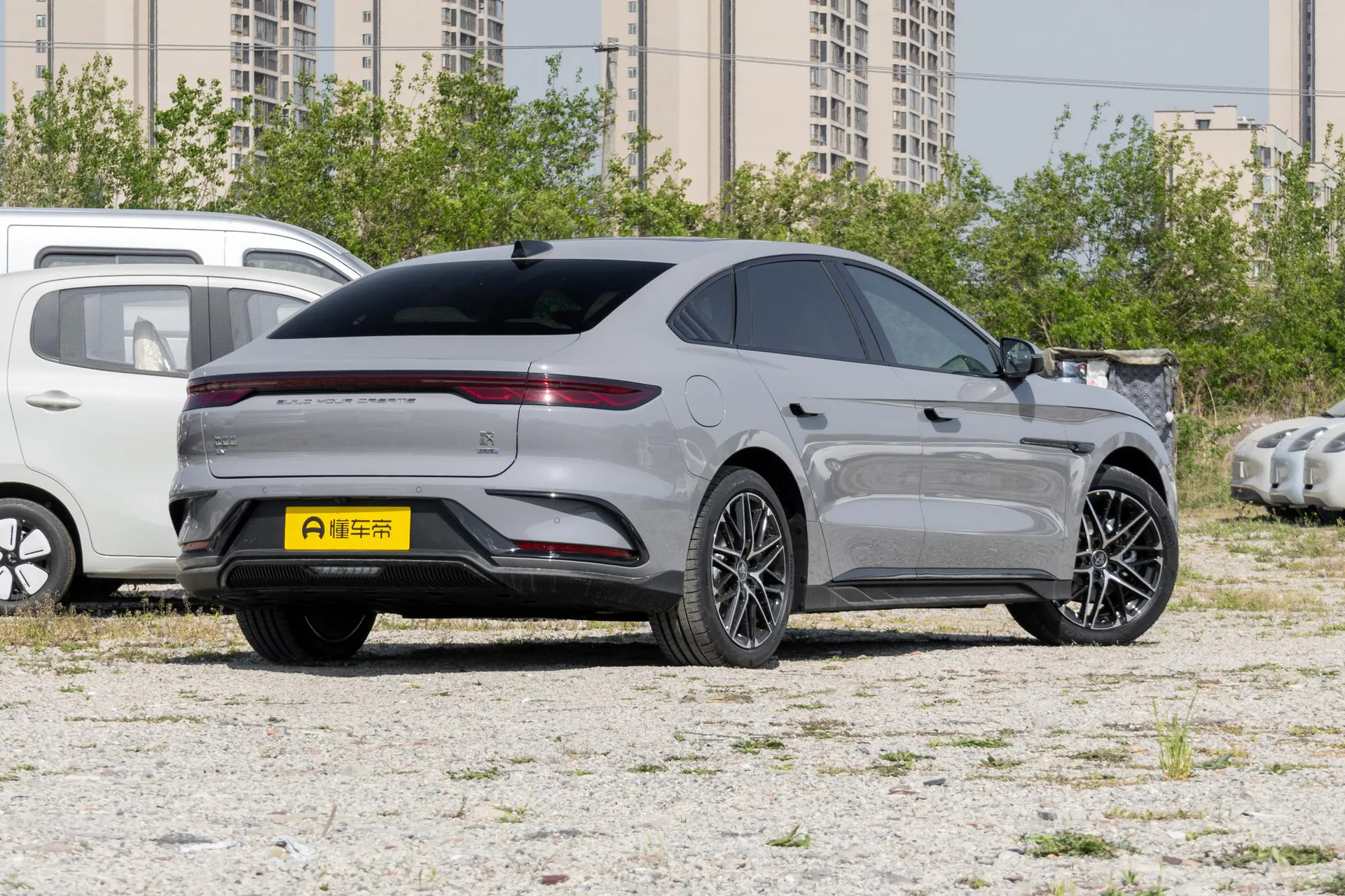  Han EV Smart Driving 605 KM Pilot
