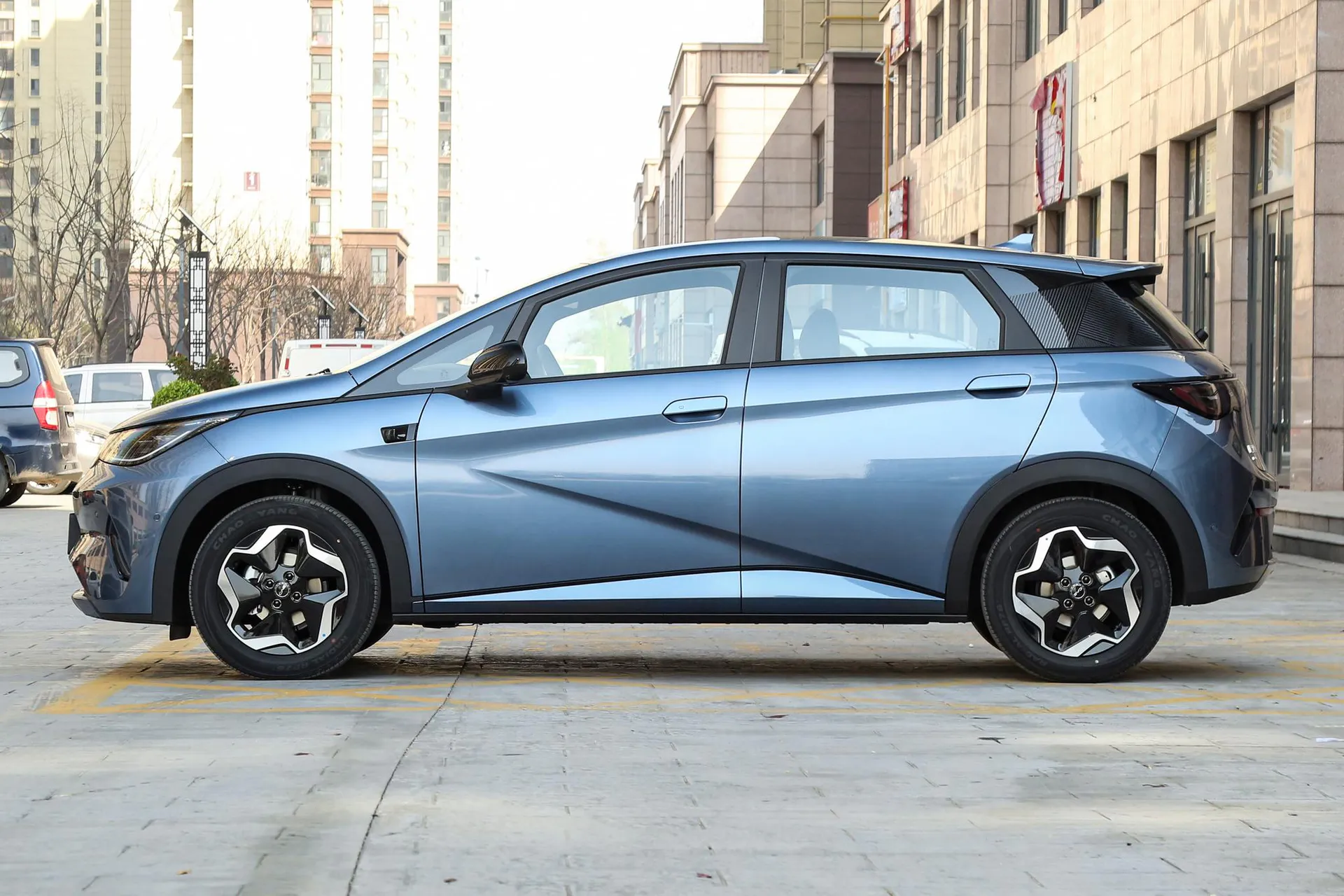  Dolphin Smart Driving 420 KM Freedom