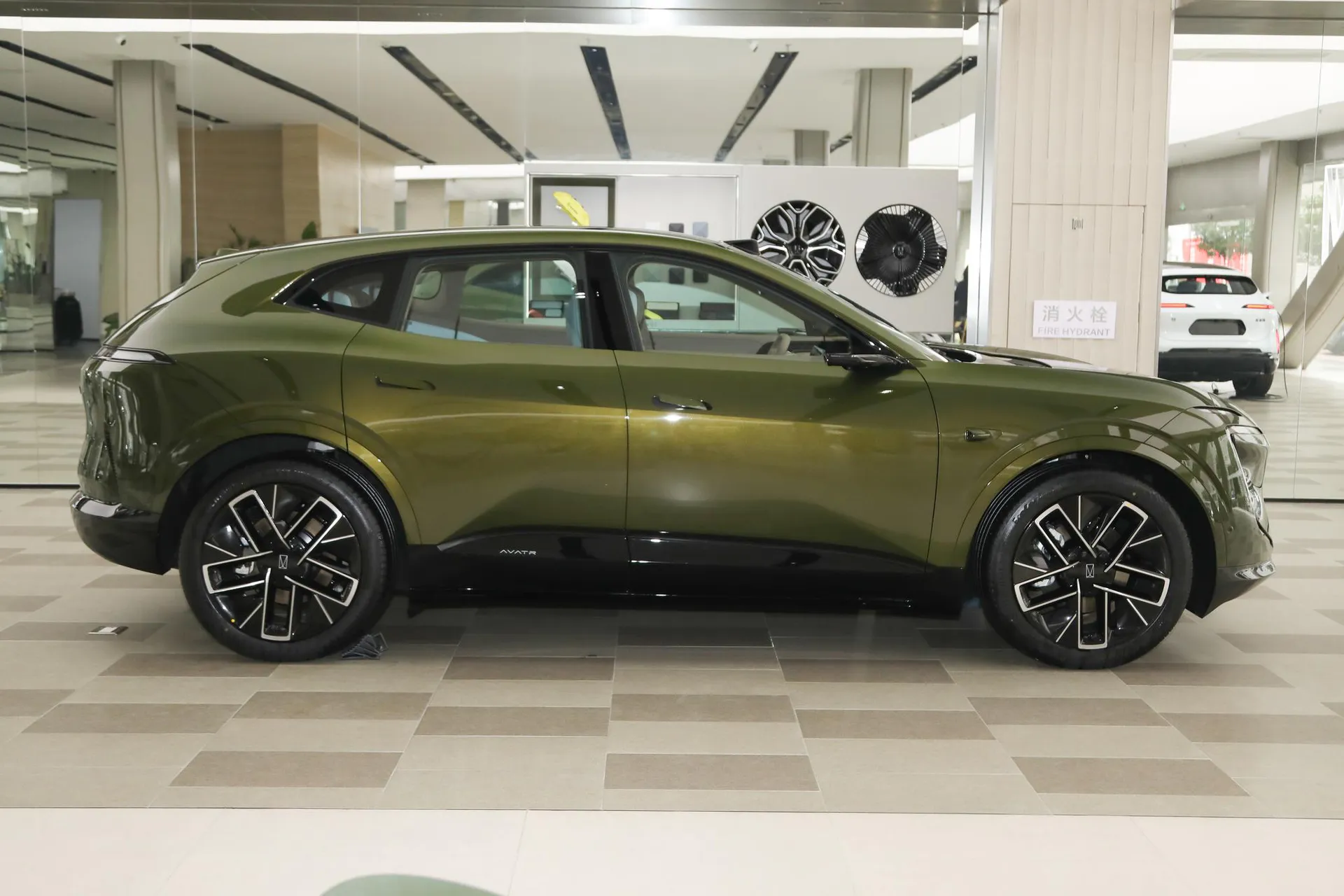  07 Max+ RWD Pure EV