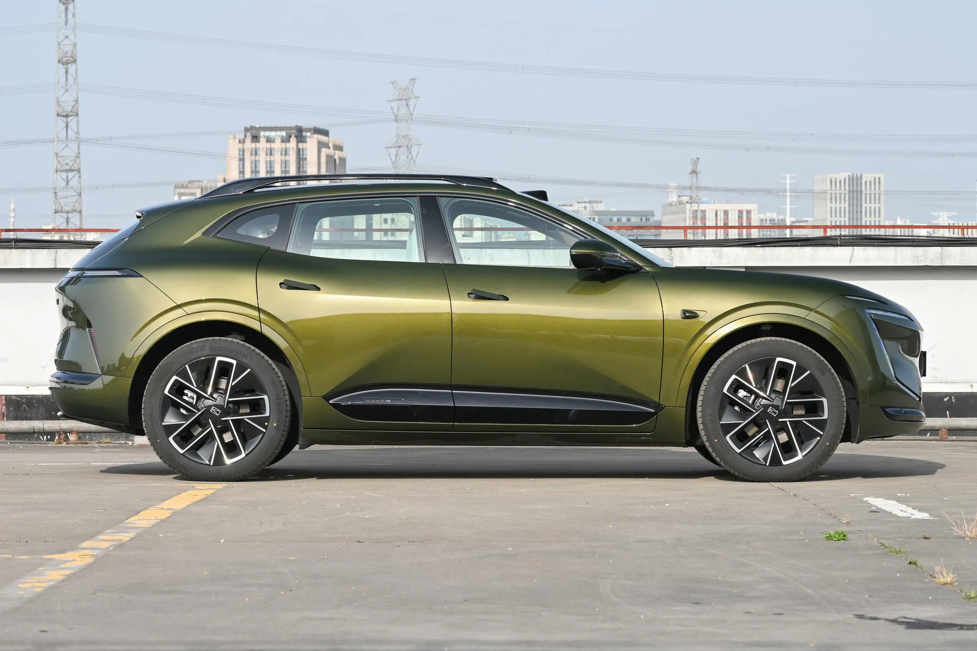  07 Max RWD Pure EV Explorer