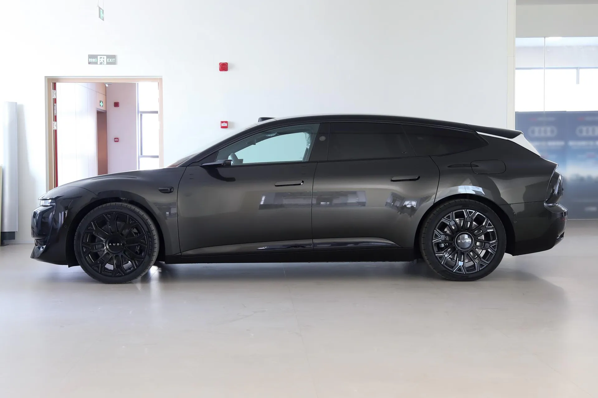  E5 Sportback Imperial Performance quattro