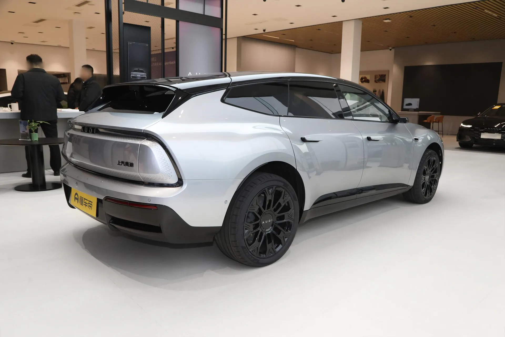  E5 Sportback Imperial Performance quattro