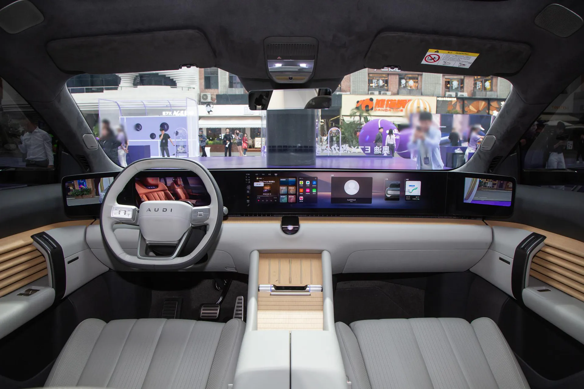  E7X Pioneer quattro