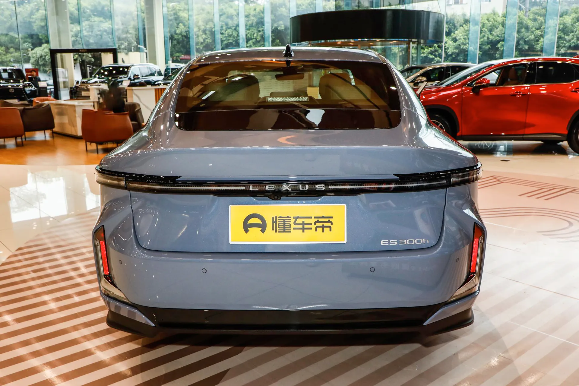 ES 300h