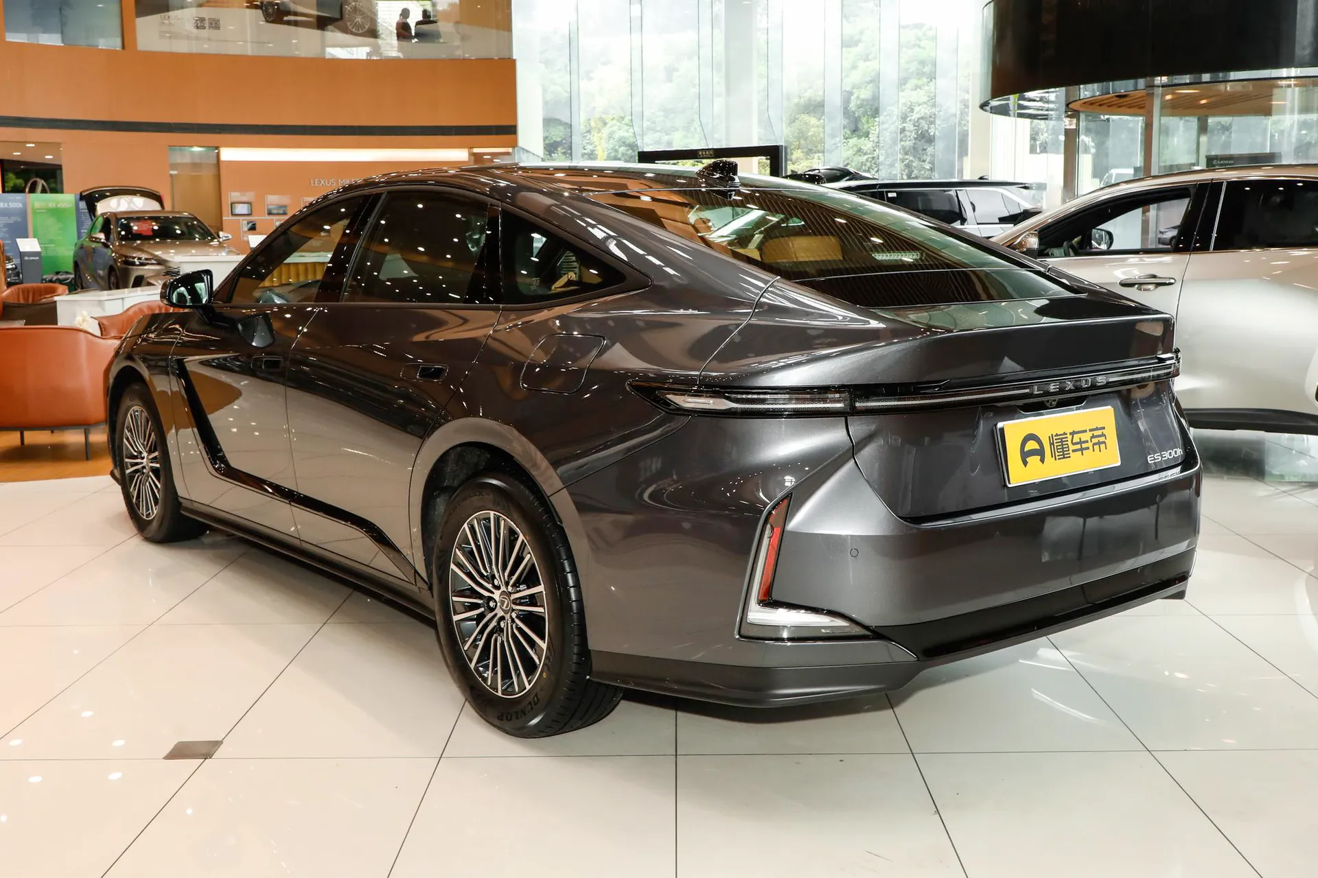  ES 300h