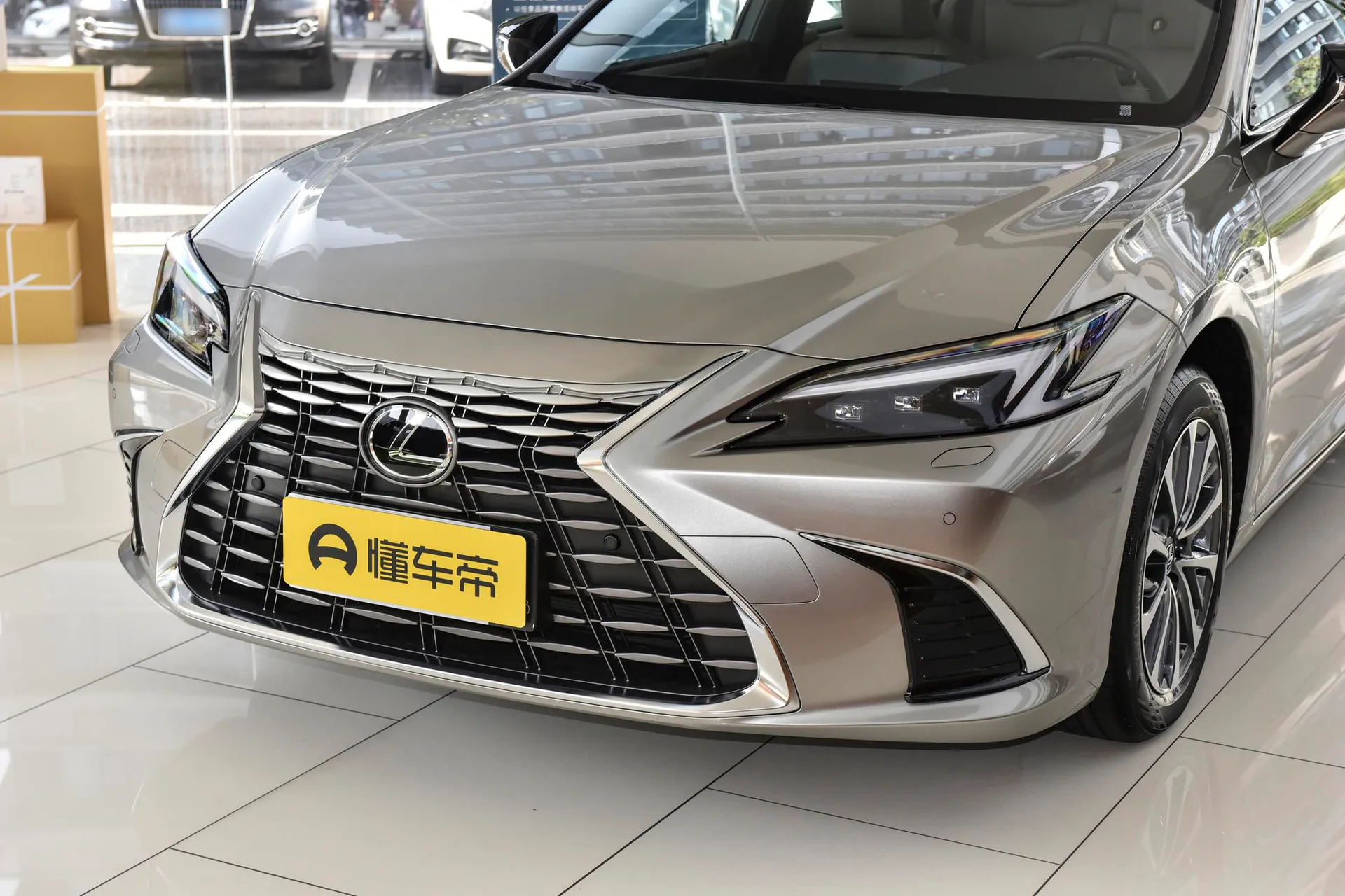  ES 200 Zhenxiang