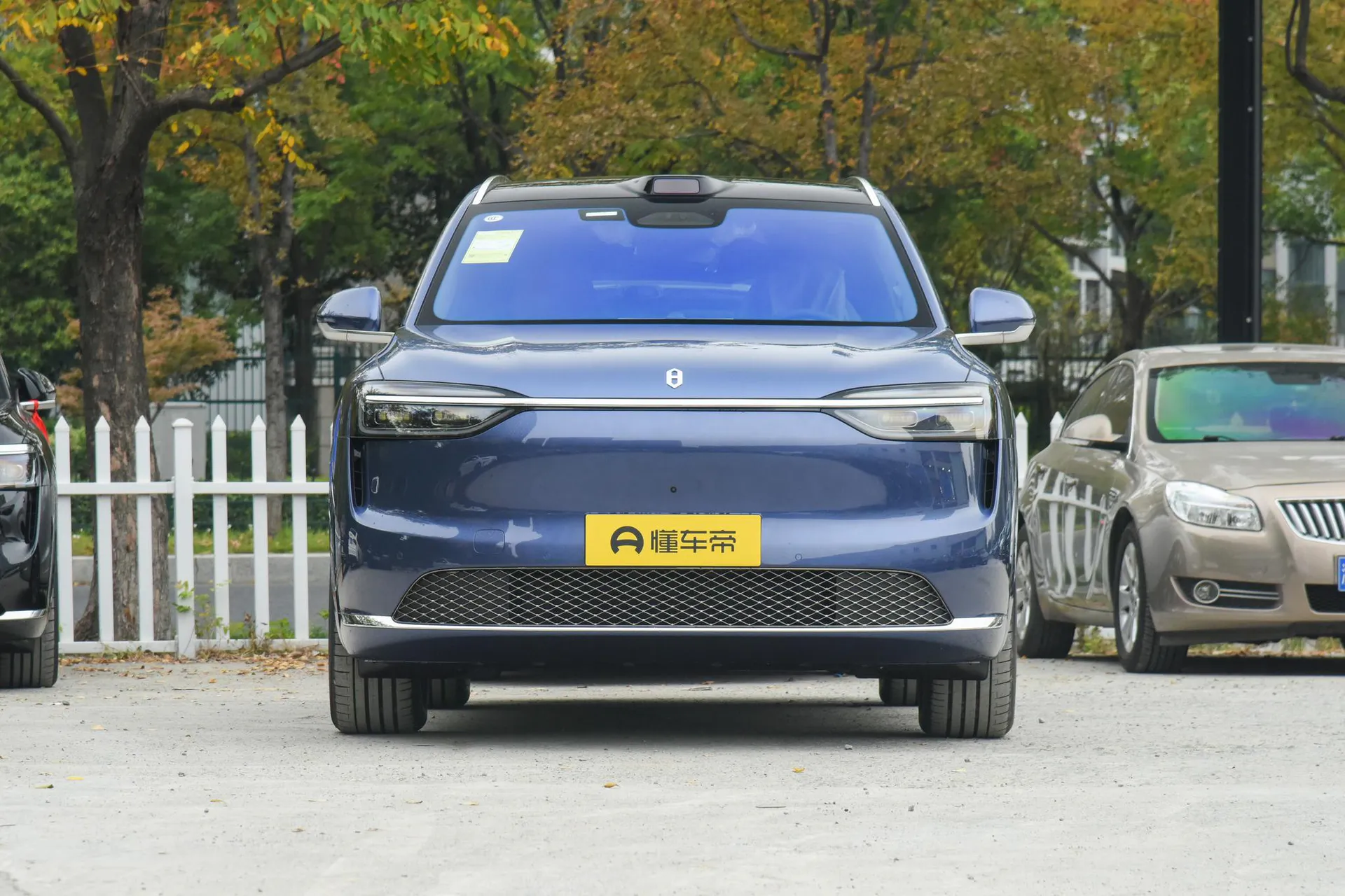  M7 Pure EV Max 5-Seater Long Range (192-Line LiDAR)