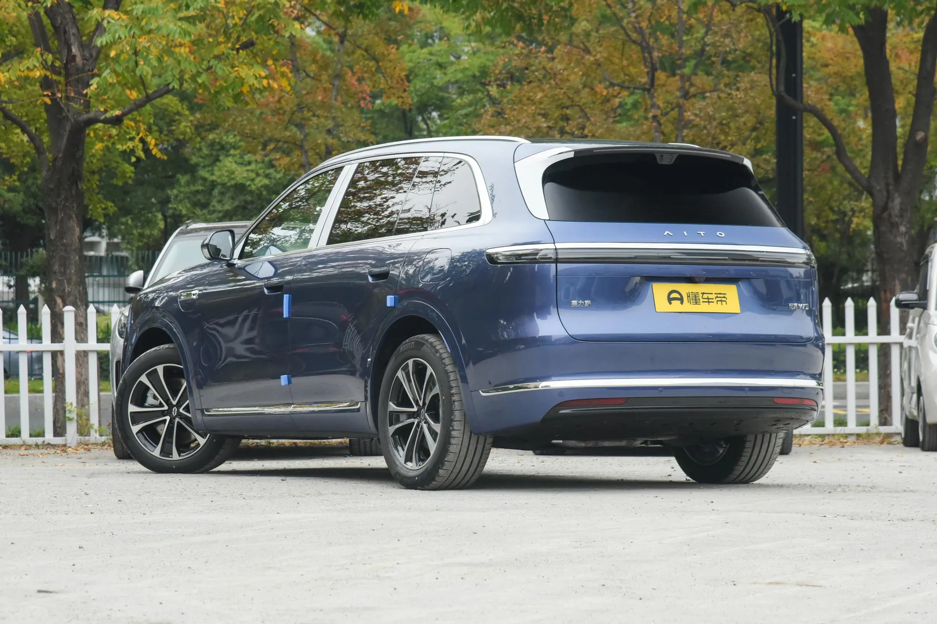  M7 Pure EV Max 5-Seater Long Range (192-Line LiDAR)