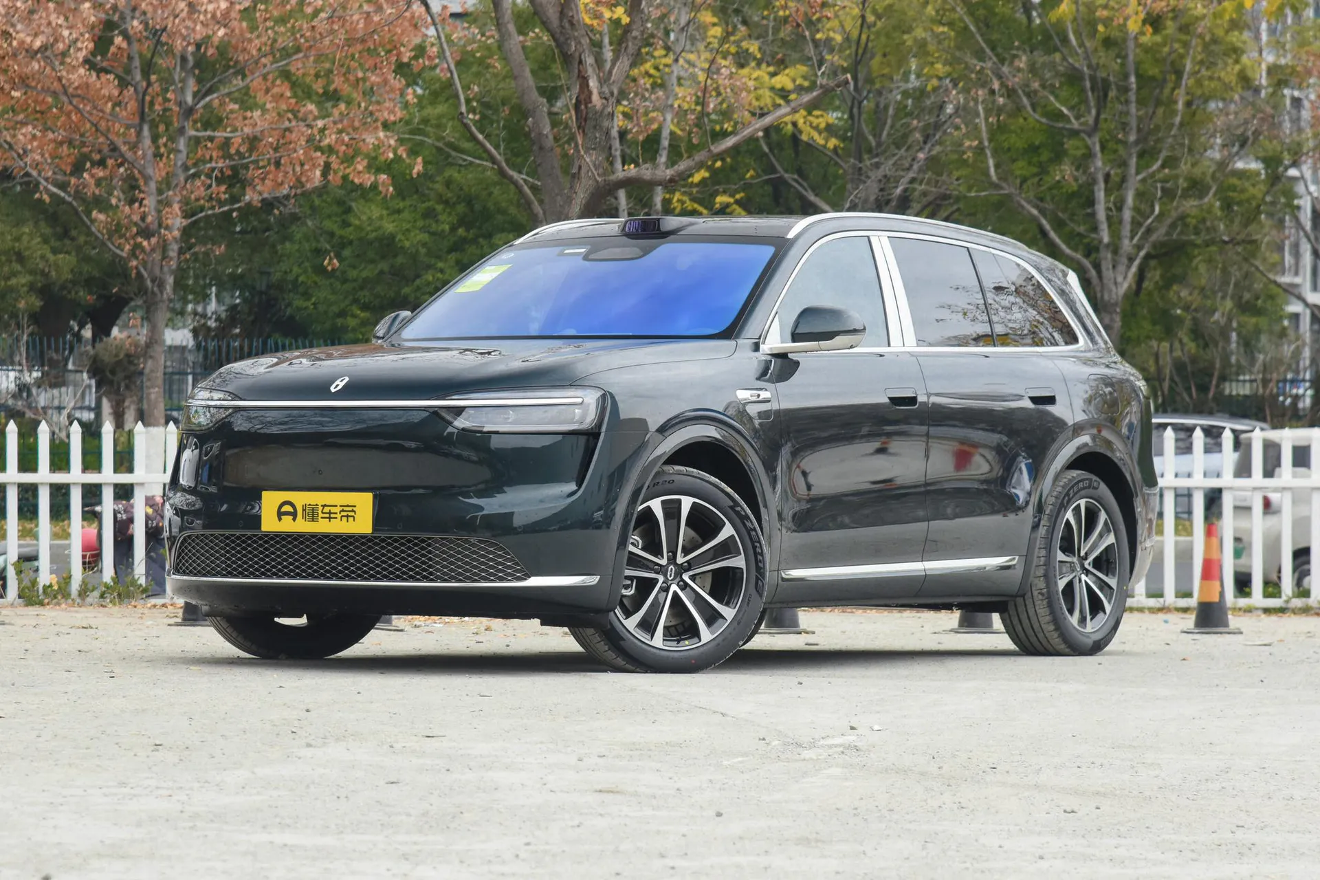  M7 Pure EV Max 5-Seater Long Range (192-Line LiDAR)