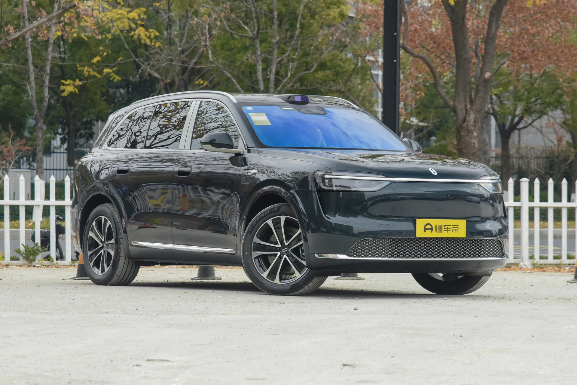  M7 Pure EV Max 5-Seater Long Range (192-Line LiDAR)