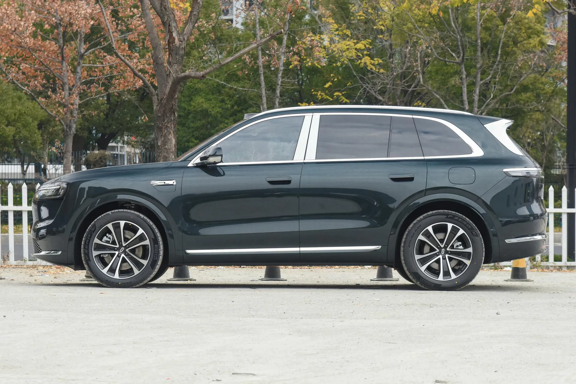  M7 Pure EV Max 5-Seater Long Range (192-Line LiDAR)