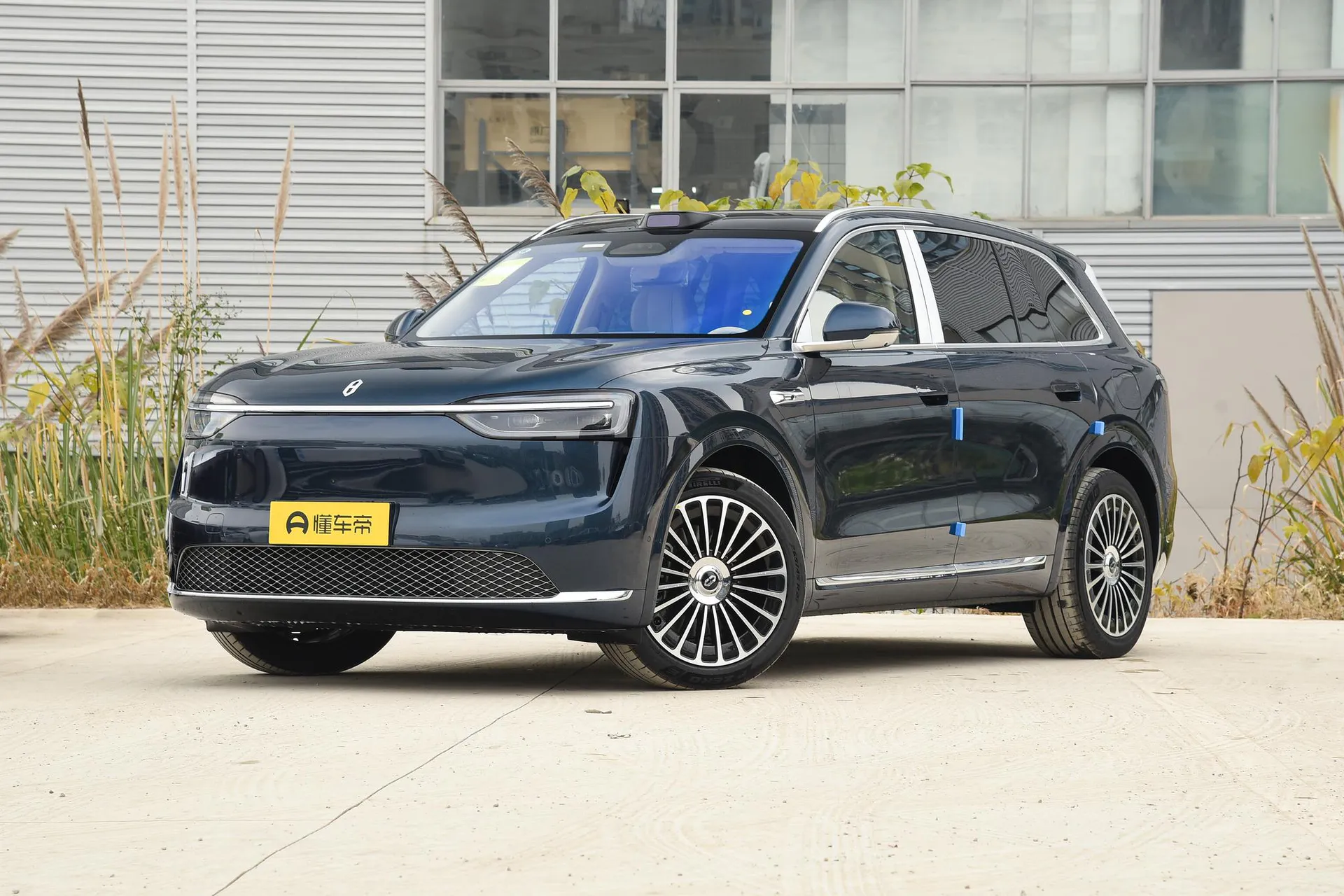  M7 Pure EV Max 5-Seater Long Range (192-Line LiDAR)