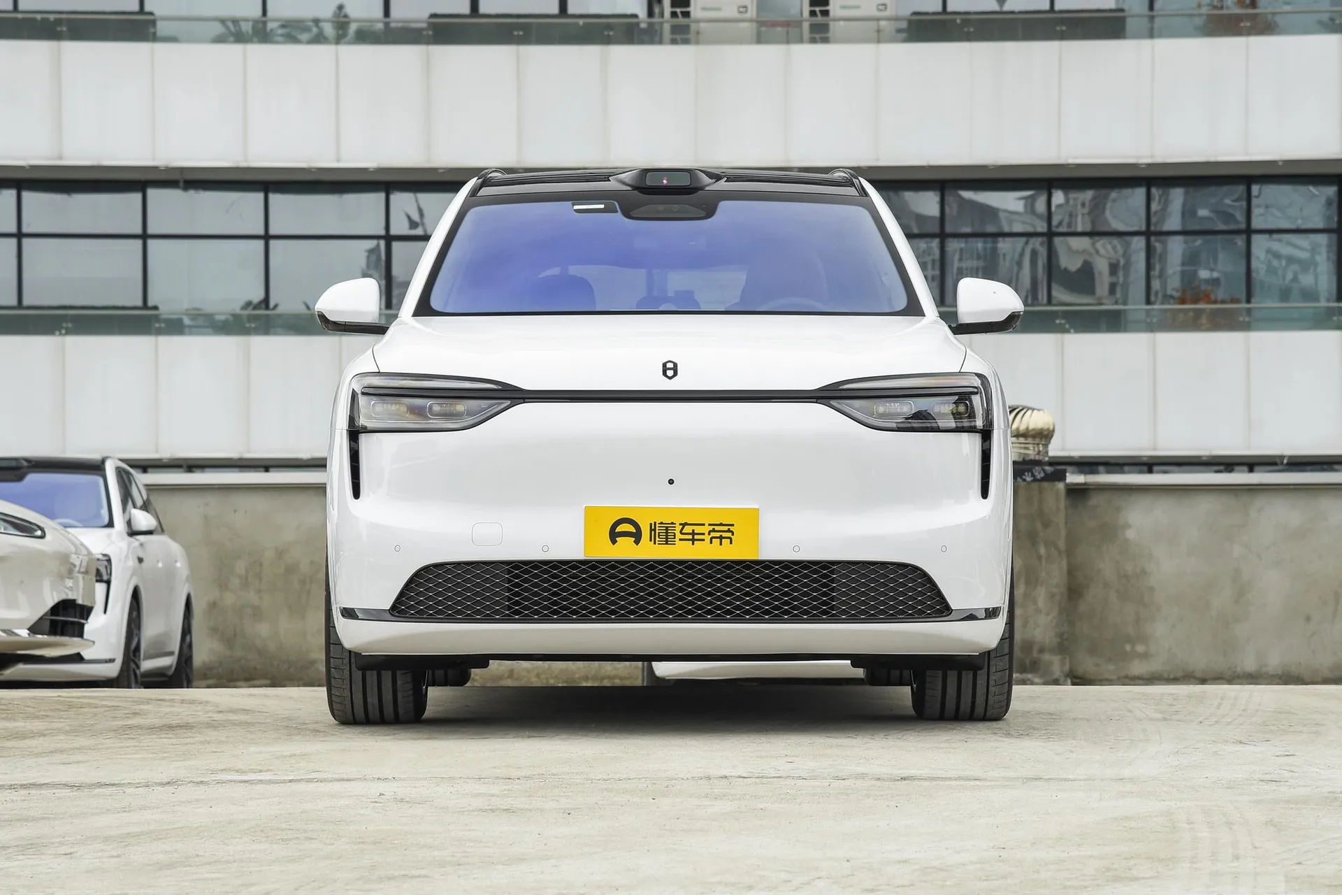  M7 Pure EV Max 5-Seater Long Range (192-Line LiDAR)