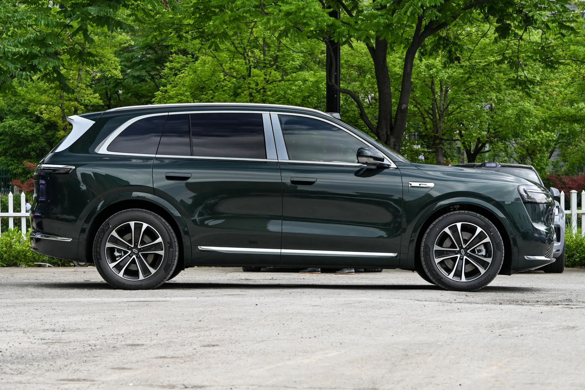  M7 Pure EV Max 5-Seater Long Range (896-Line LiDAR)
