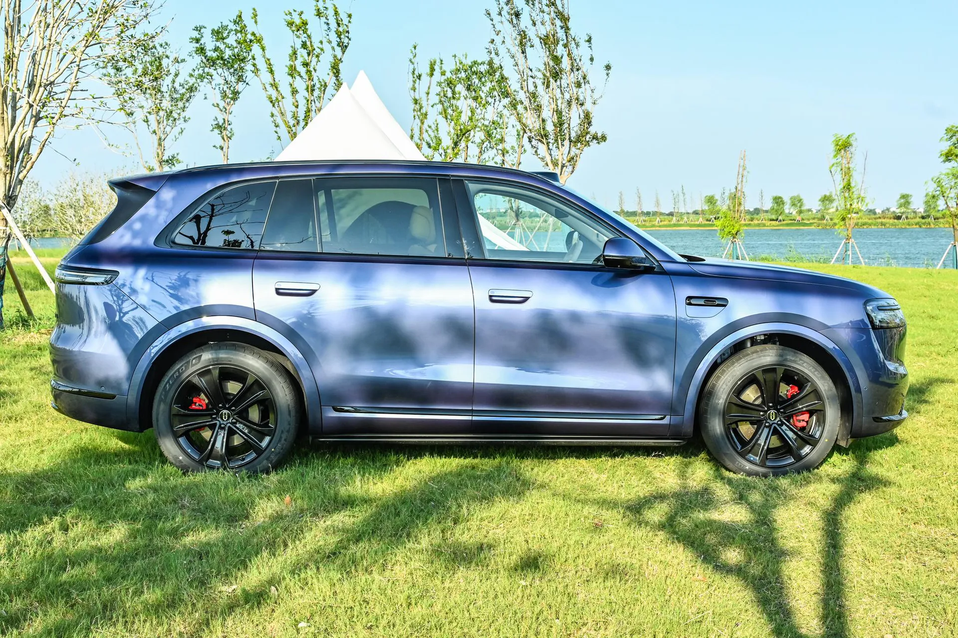  M7 Pure EV Max 5-Seater AWD (192-Line LiDAR)