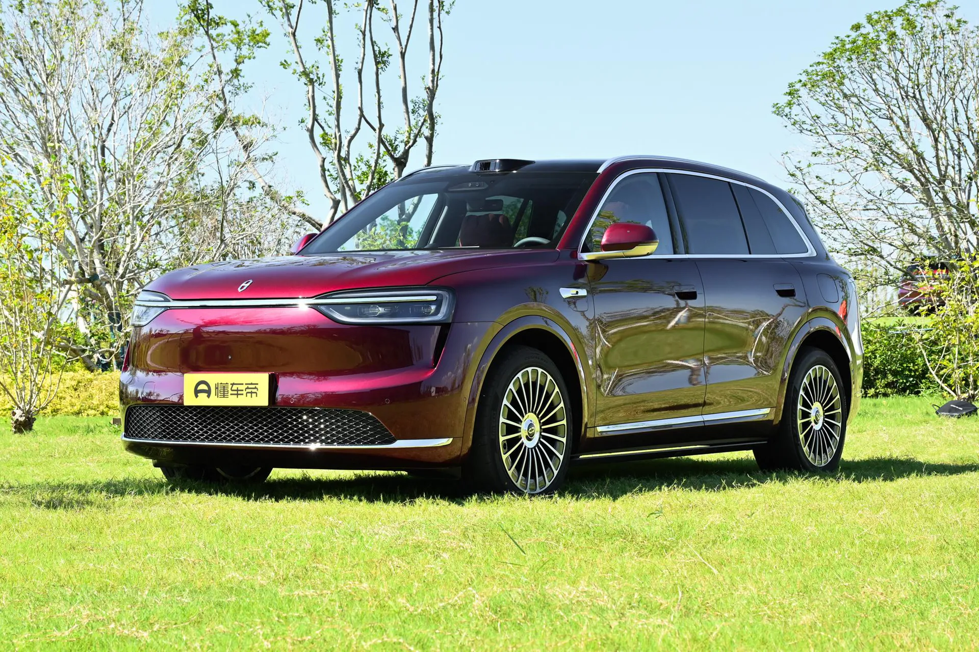  M7 Pure EV Max 5-Seater AWD (192-Line LiDAR)