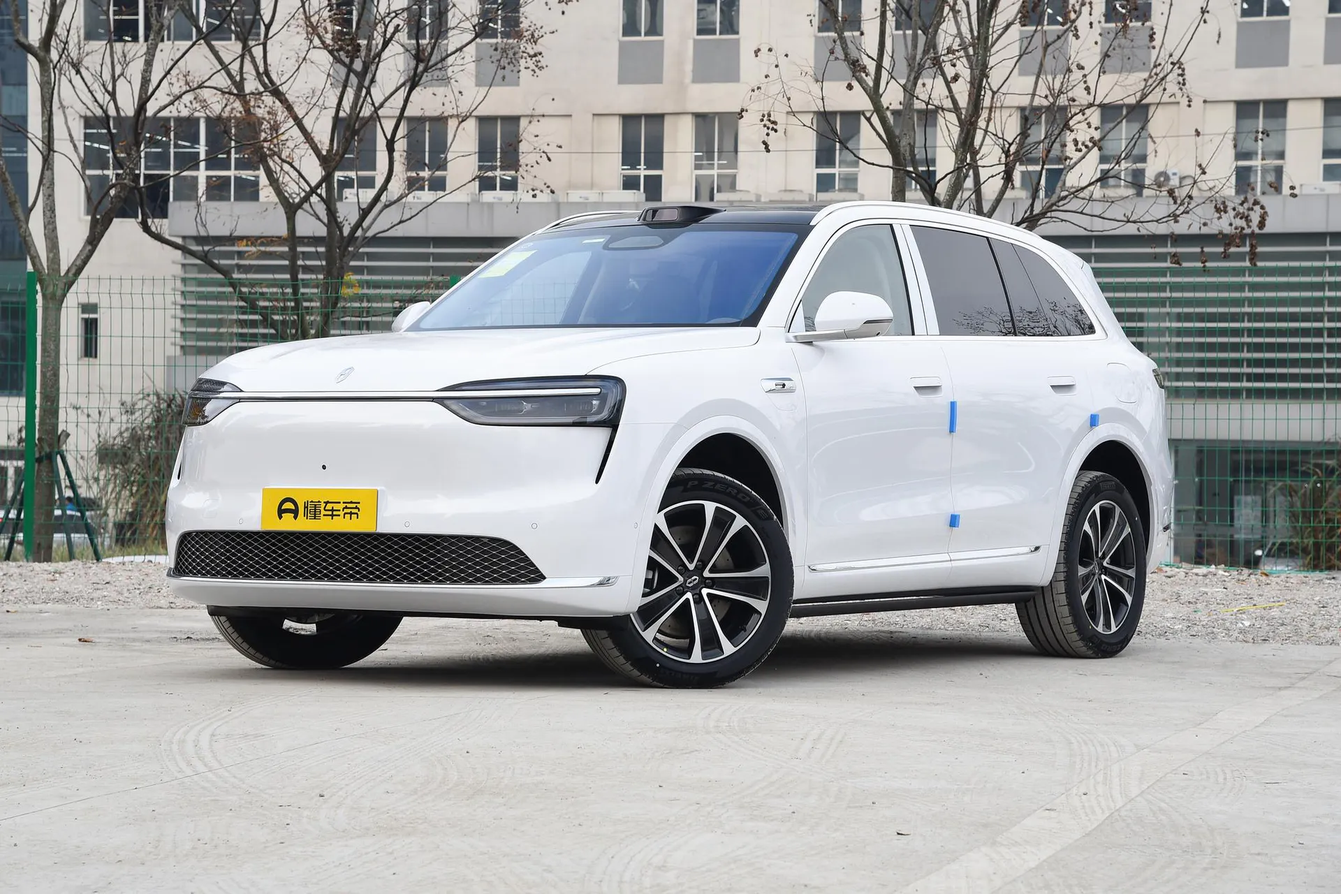  M7 Pure EV Max 5-Seater AWD (192-Line LiDAR)