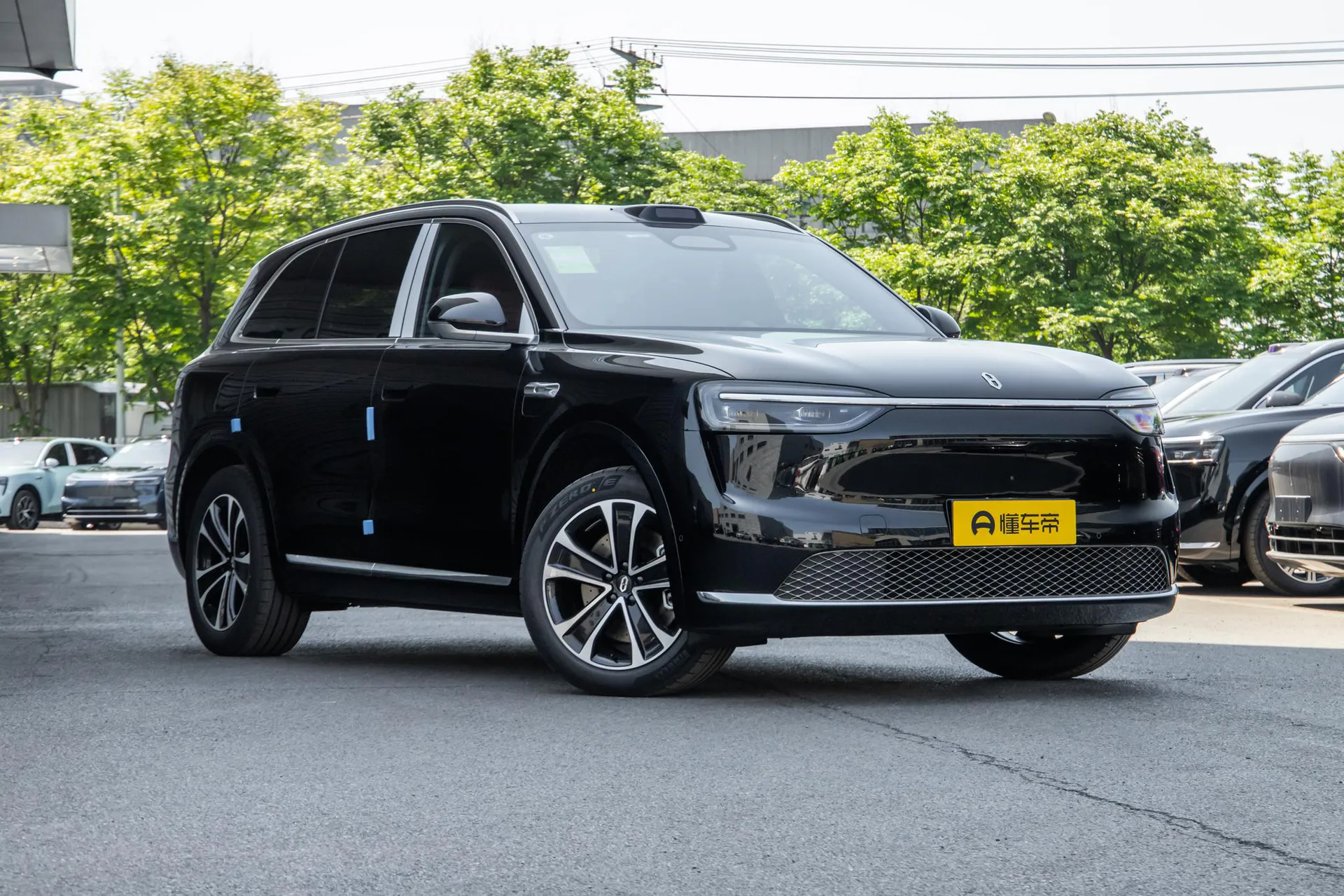  M7 Pure EV Max 5-Seater AWD (896-Line LiDAR)