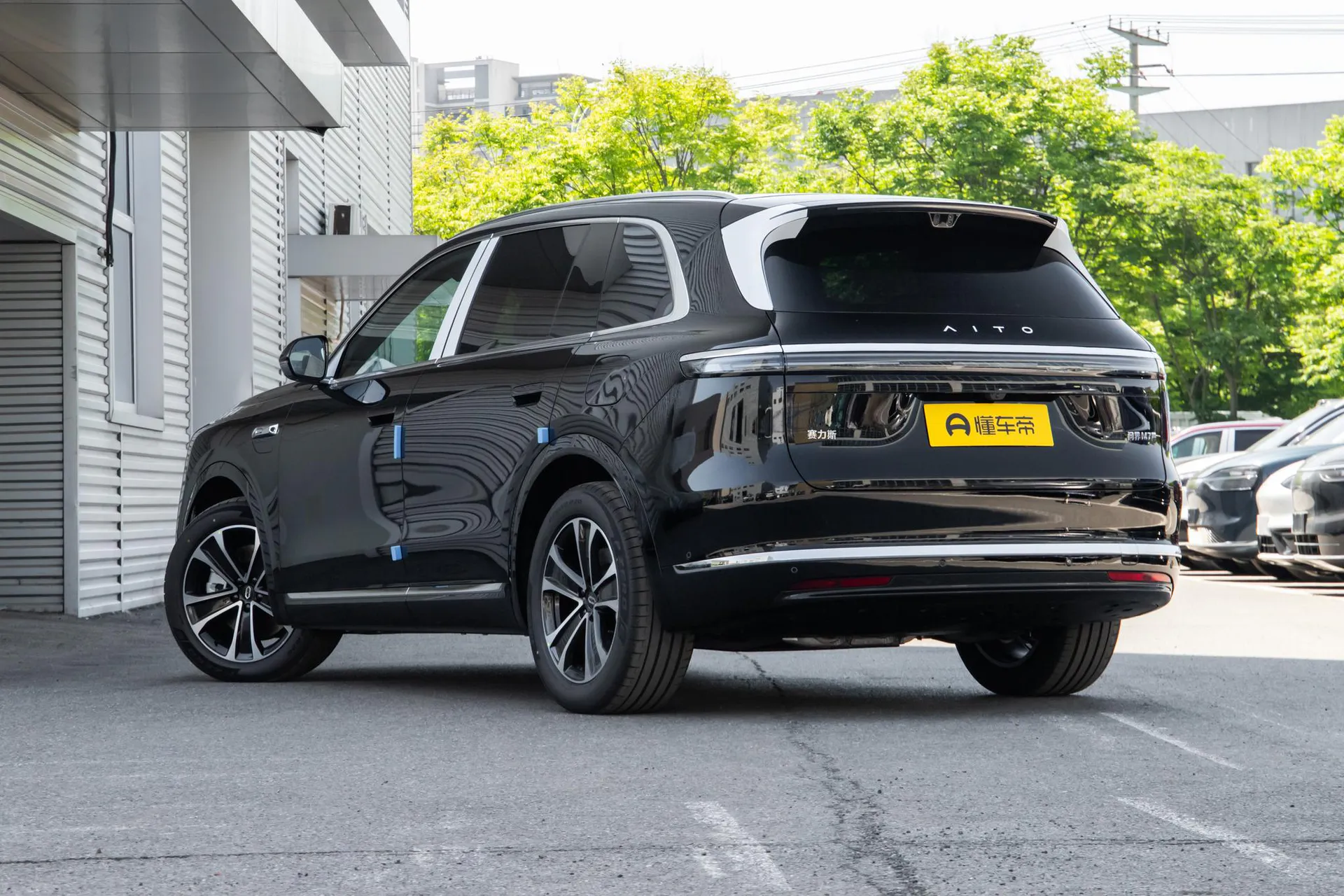  M7 Pure EV Max 5-Seater AWD (896-Line LiDAR)