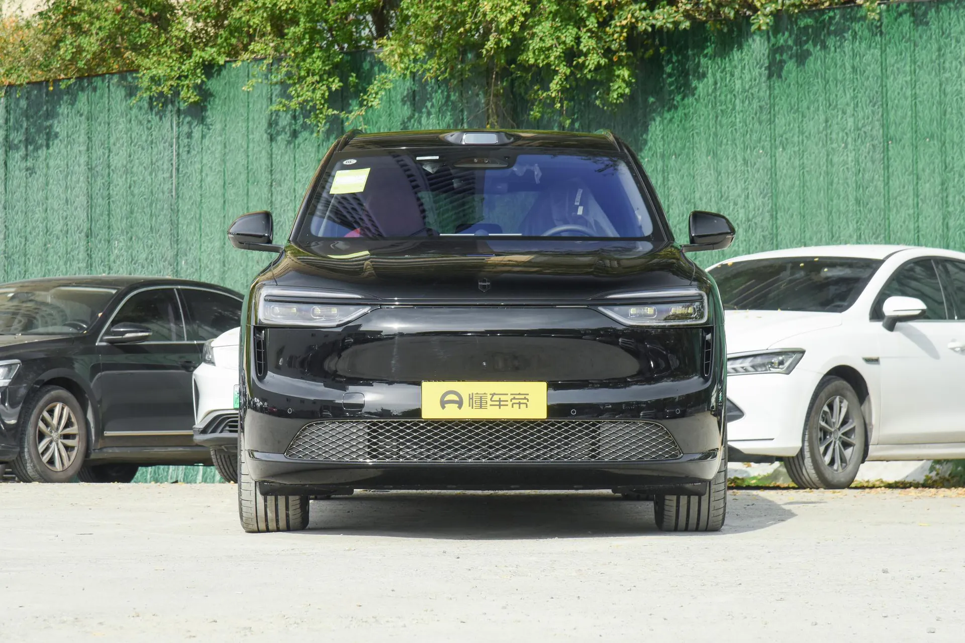  M7 Pure EV Ultra 5-Seater AWD (192-Line LiDAR)