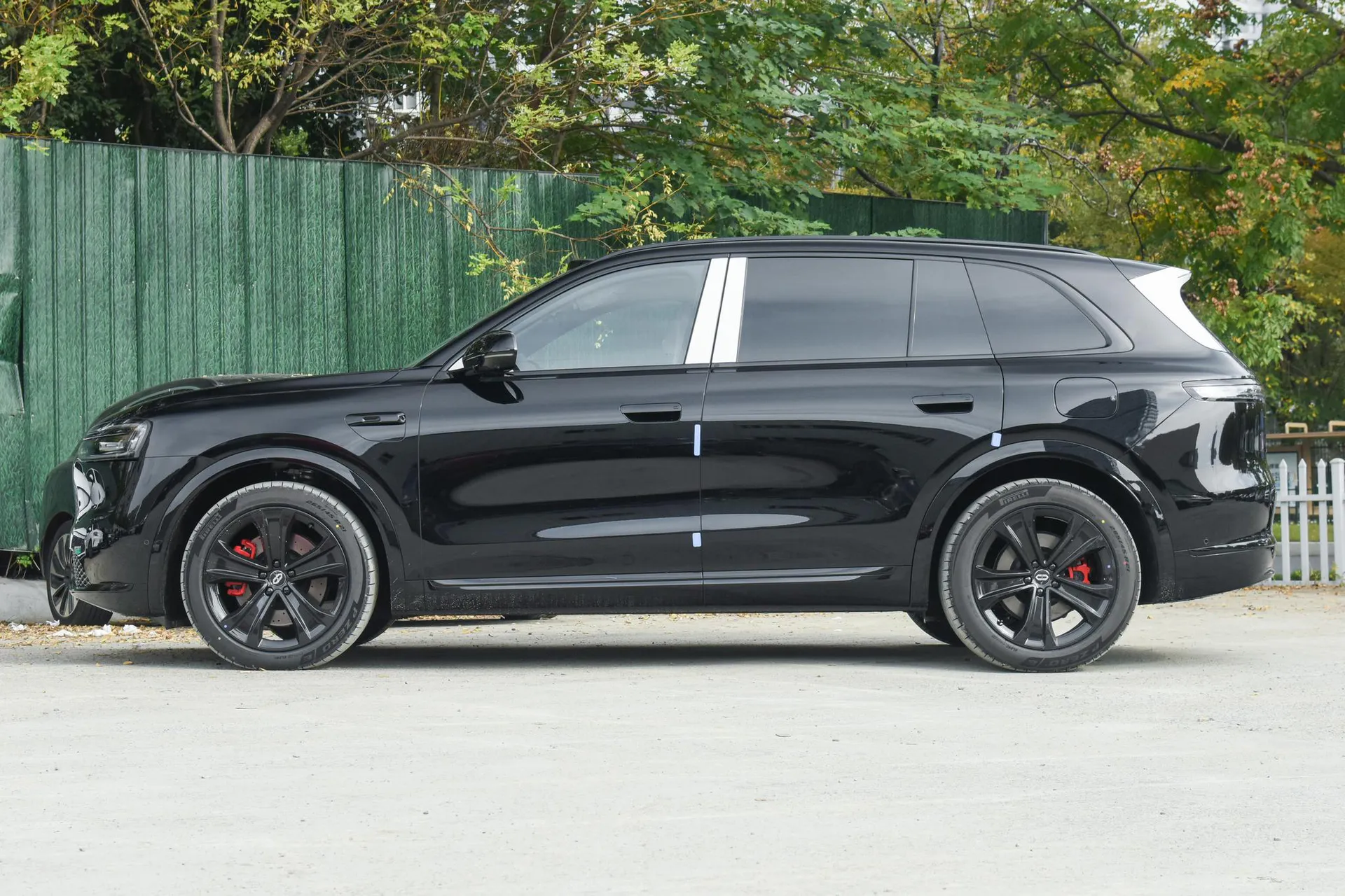 M7 Pure EV Ultra 5-Seater AWD (192-Line LiDAR)