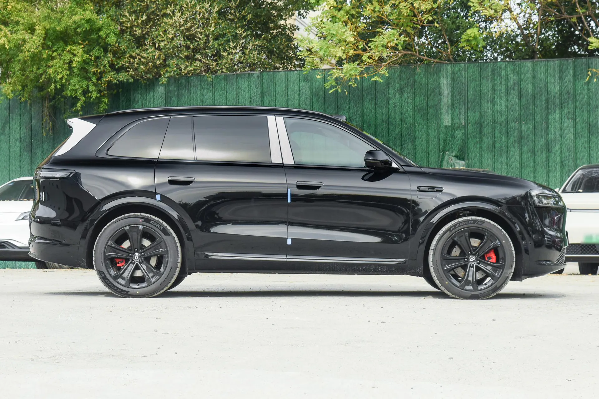  M7 Pure EV Ultra 5-Seater AWD (192-Line LiDAR)